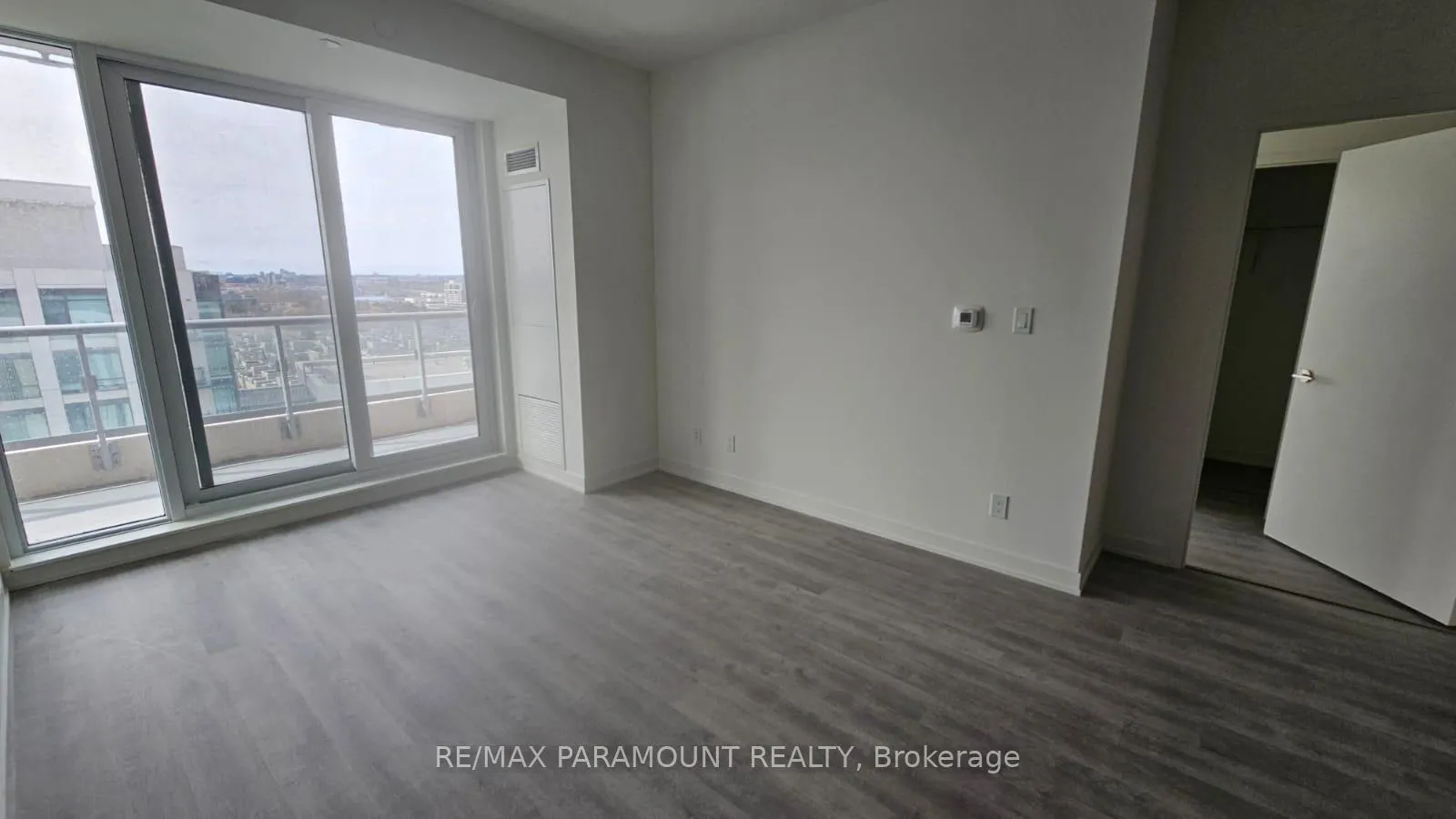 Photo 8 of Unit 1607, 8119 Birchmount Road, Markham, Unionville — HOMEH