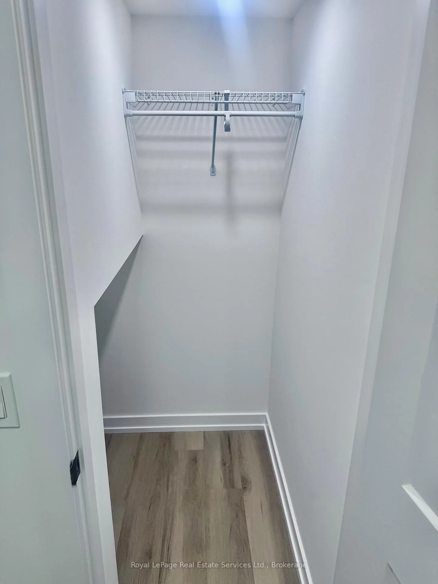 Photo 9 of Unit 35, 70 Kenesky Drive, Hamilton, Waterdown — HOMEH