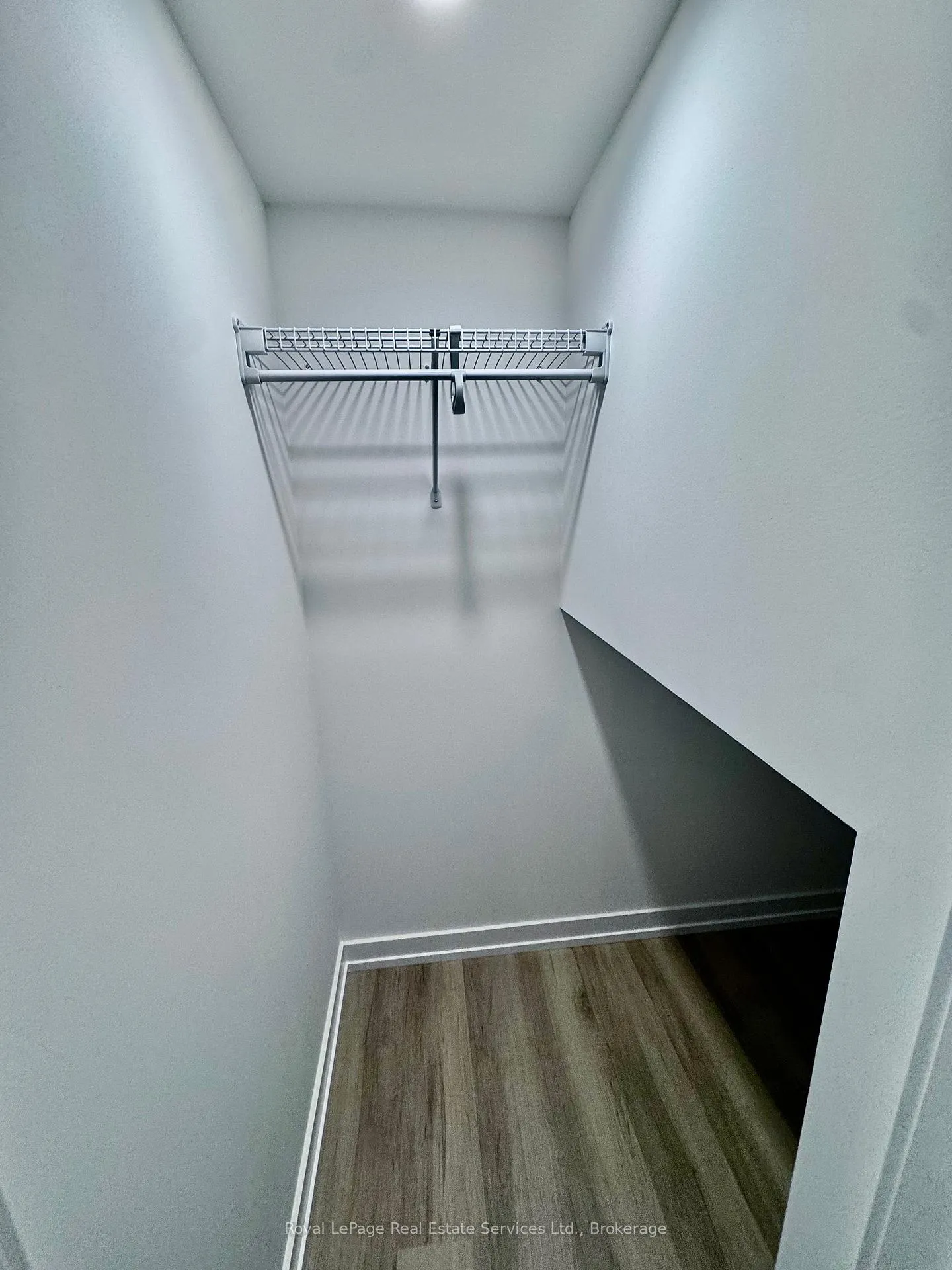 Photo 10 of Unit 35, 70 Kenesky Drive, Hamilton, Waterdown — HOMEH