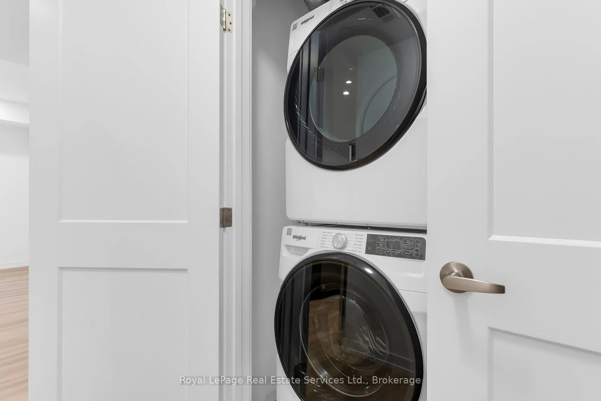 Photo 16 of Unit 35, 70 Kenesky Drive, Hamilton, Waterdown — HOMEH