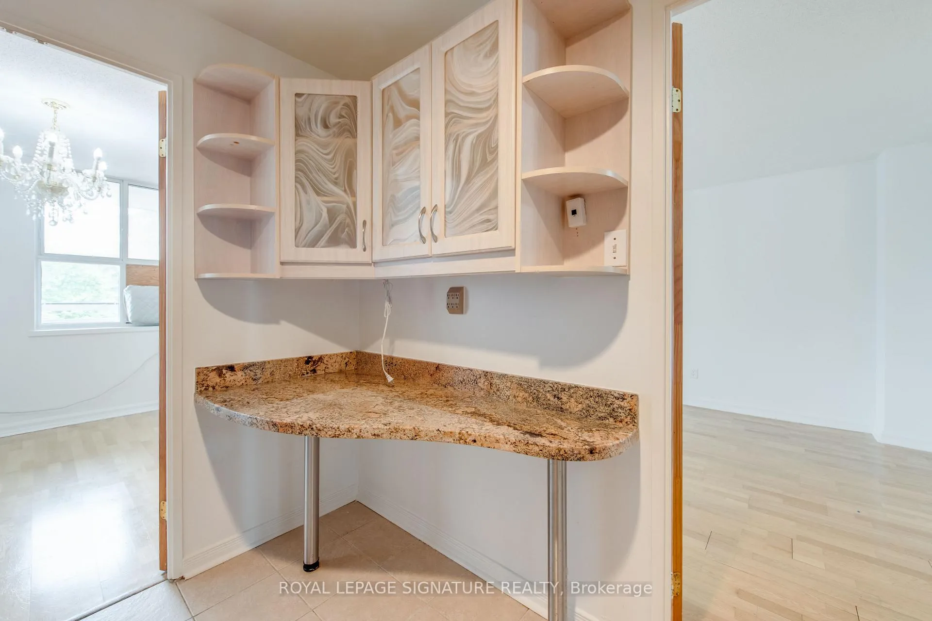 Photo 13 of Unit 301, 80 Inverlochy Boulevard, Markham, Royal Orchard — HOMEH