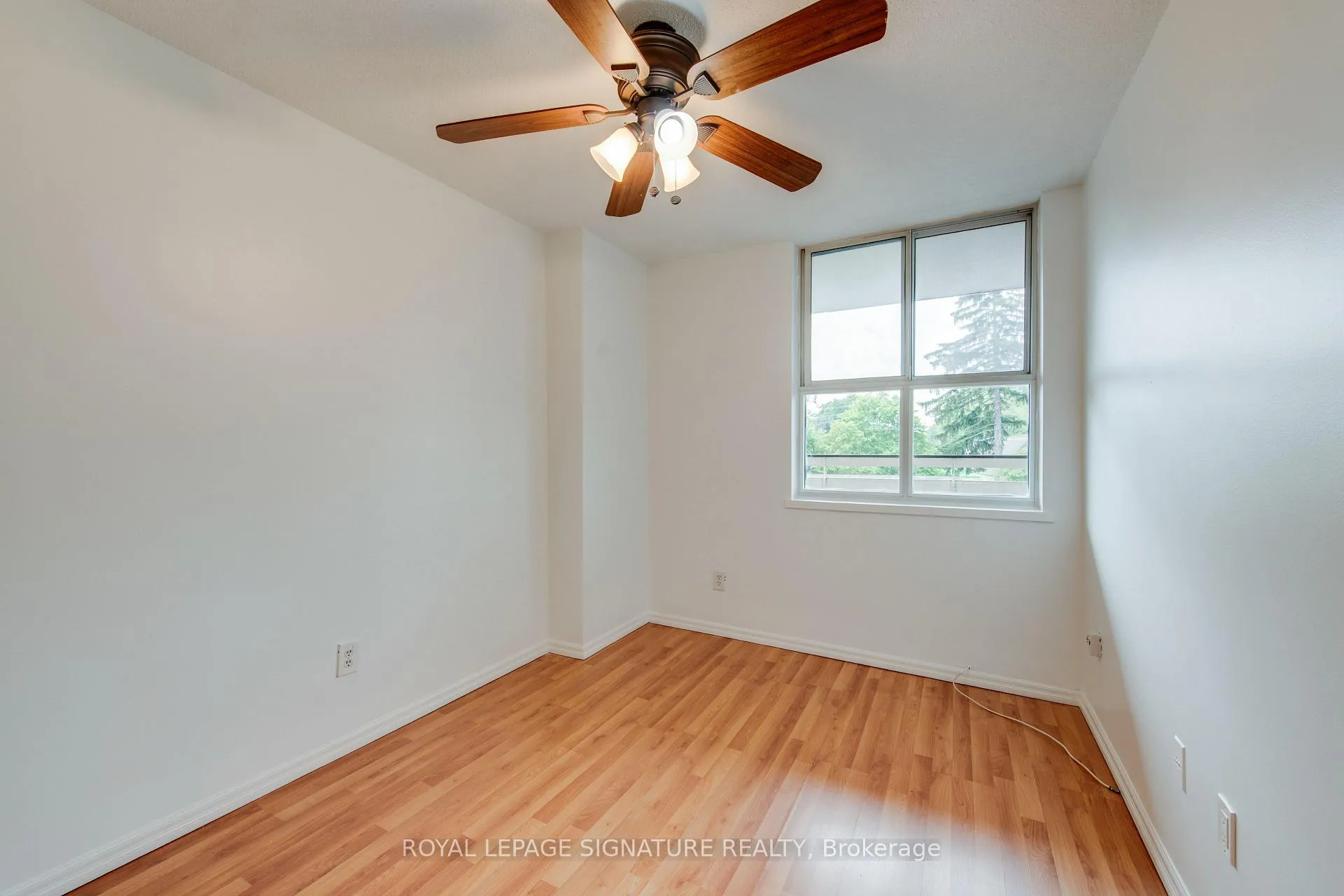 Photo 15 of Unit 301, 80 Inverlochy Boulevard, Markham, Royal Orchard — HOMEH