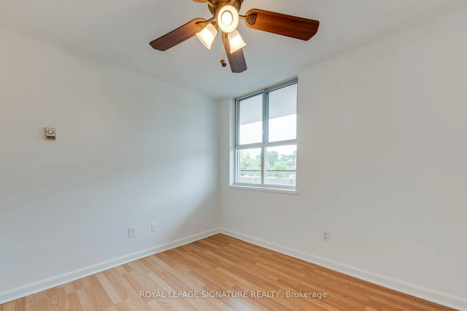 Photo 17 of Unit 301, 80 Inverlochy Boulevard, Markham, Royal Orchard — HOMEH