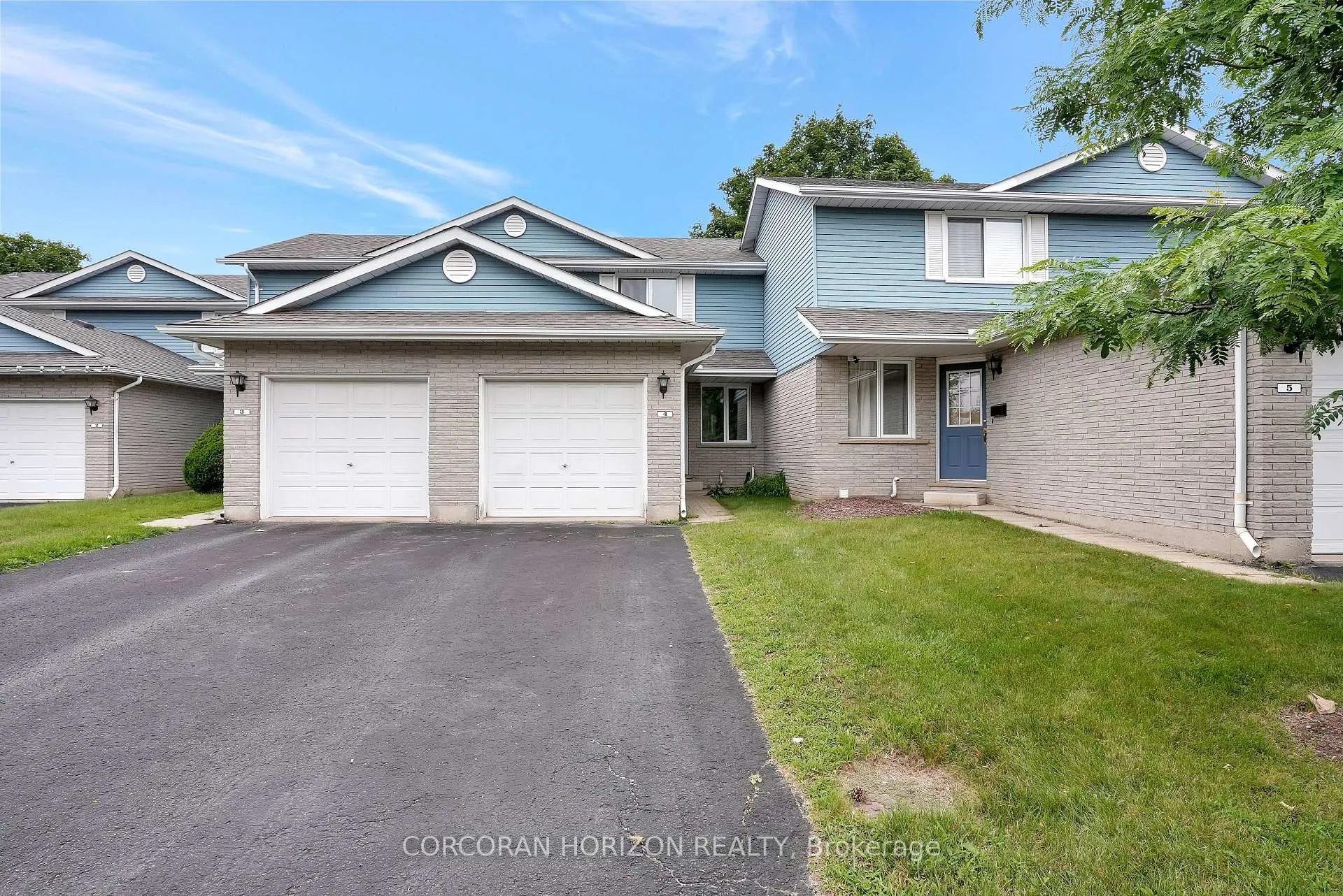 Photo 4 of Unit 4, 405 Kingscourt Drive, Waterloo — HOMEH