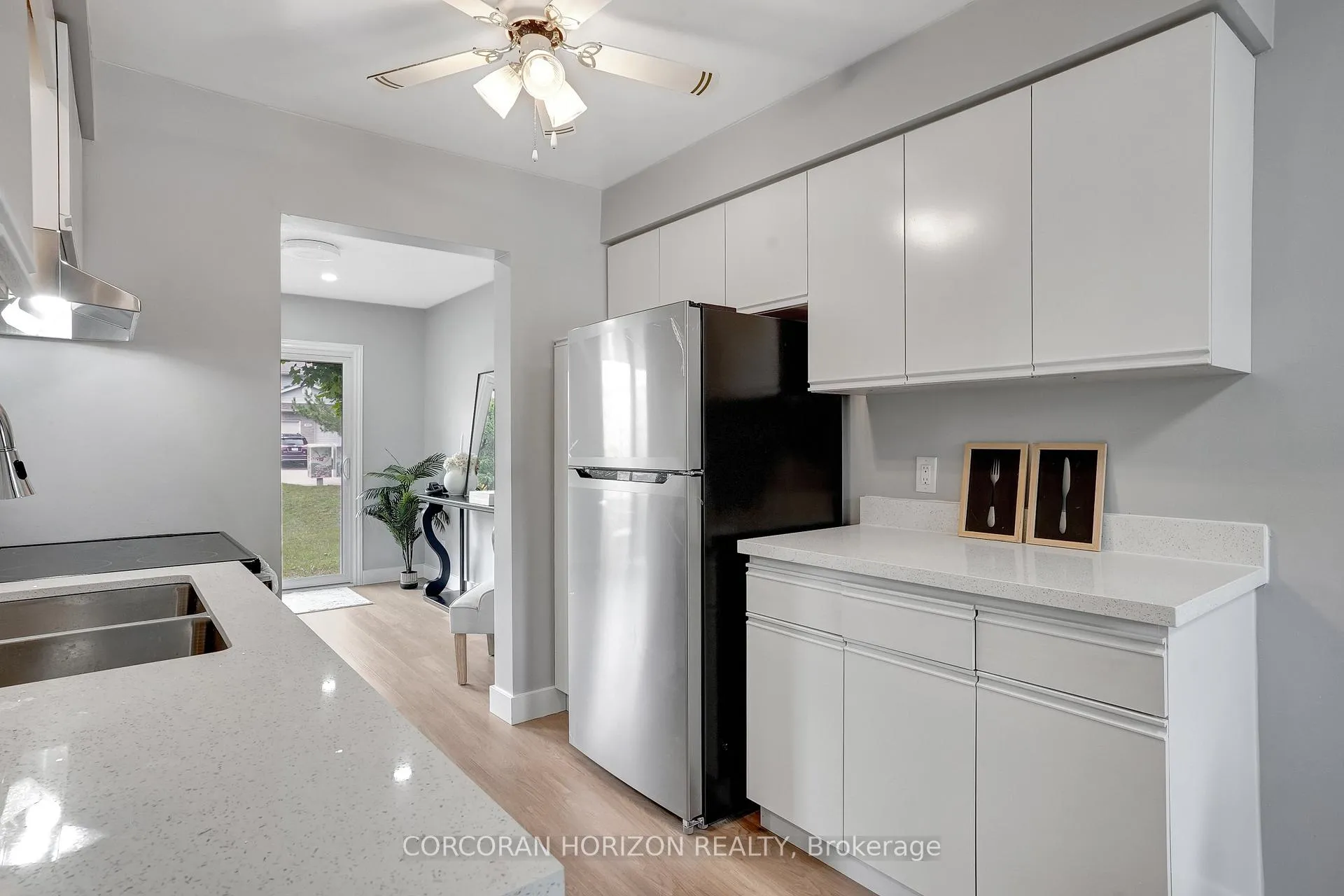 Photo 9 of Unit 4, 405 Kingscourt Drive, Waterloo — HOMEH