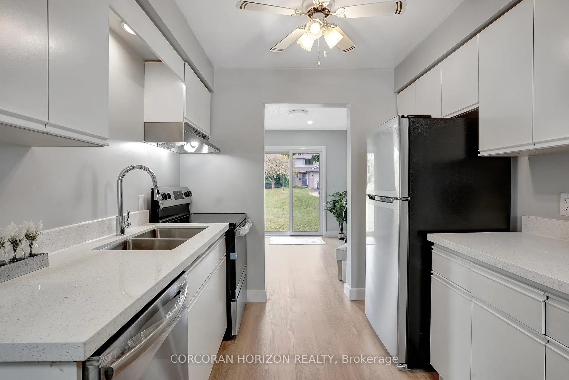 Photo 10 of Unit 4, 405 Kingscourt Drive, Waterloo — HOMEH