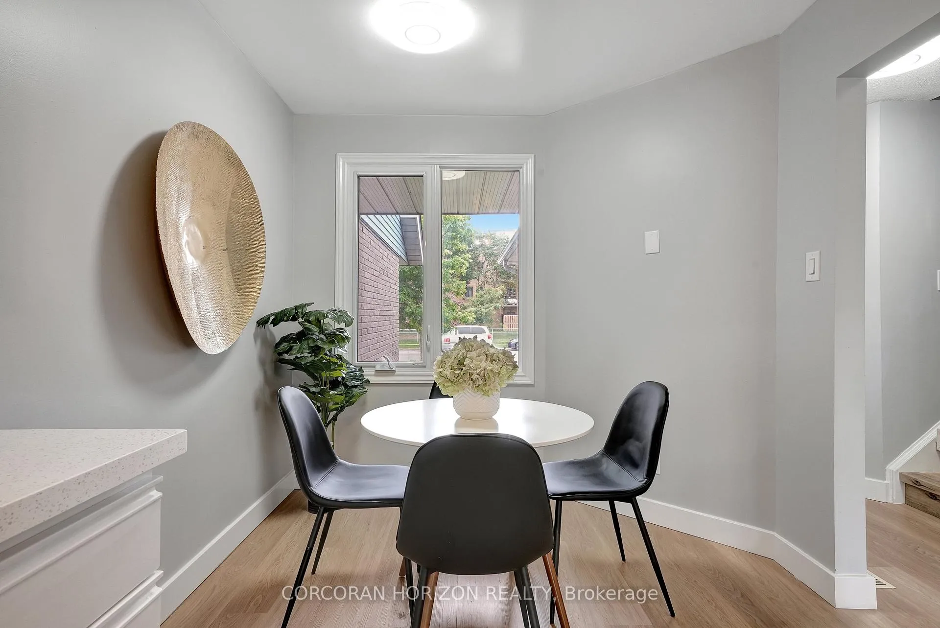 Photo 14 of Unit 4, 405 Kingscourt Drive, Waterloo — HOMEH