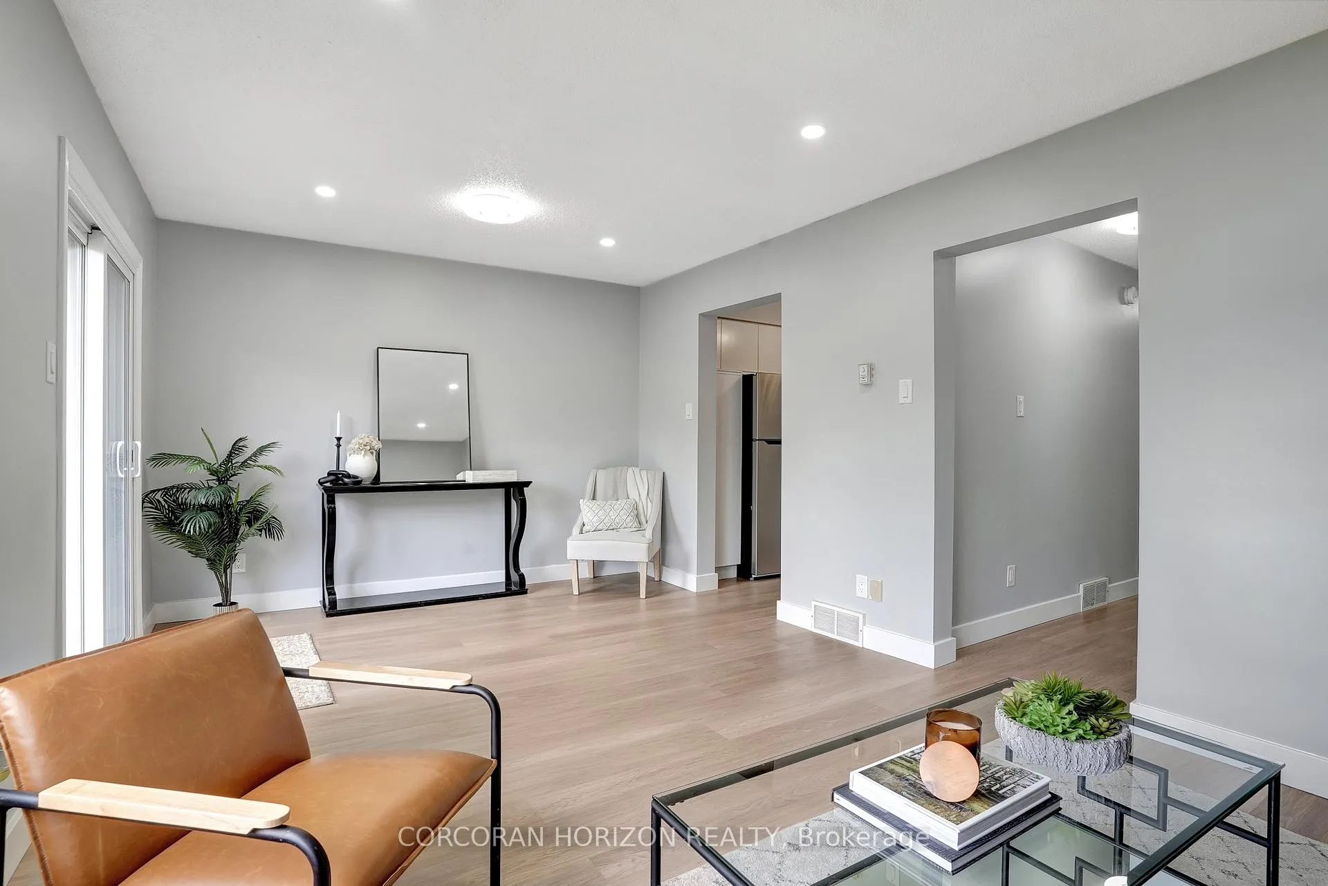 Photo 19 of Unit 4, 405 Kingscourt Drive, Waterloo — HOMEH