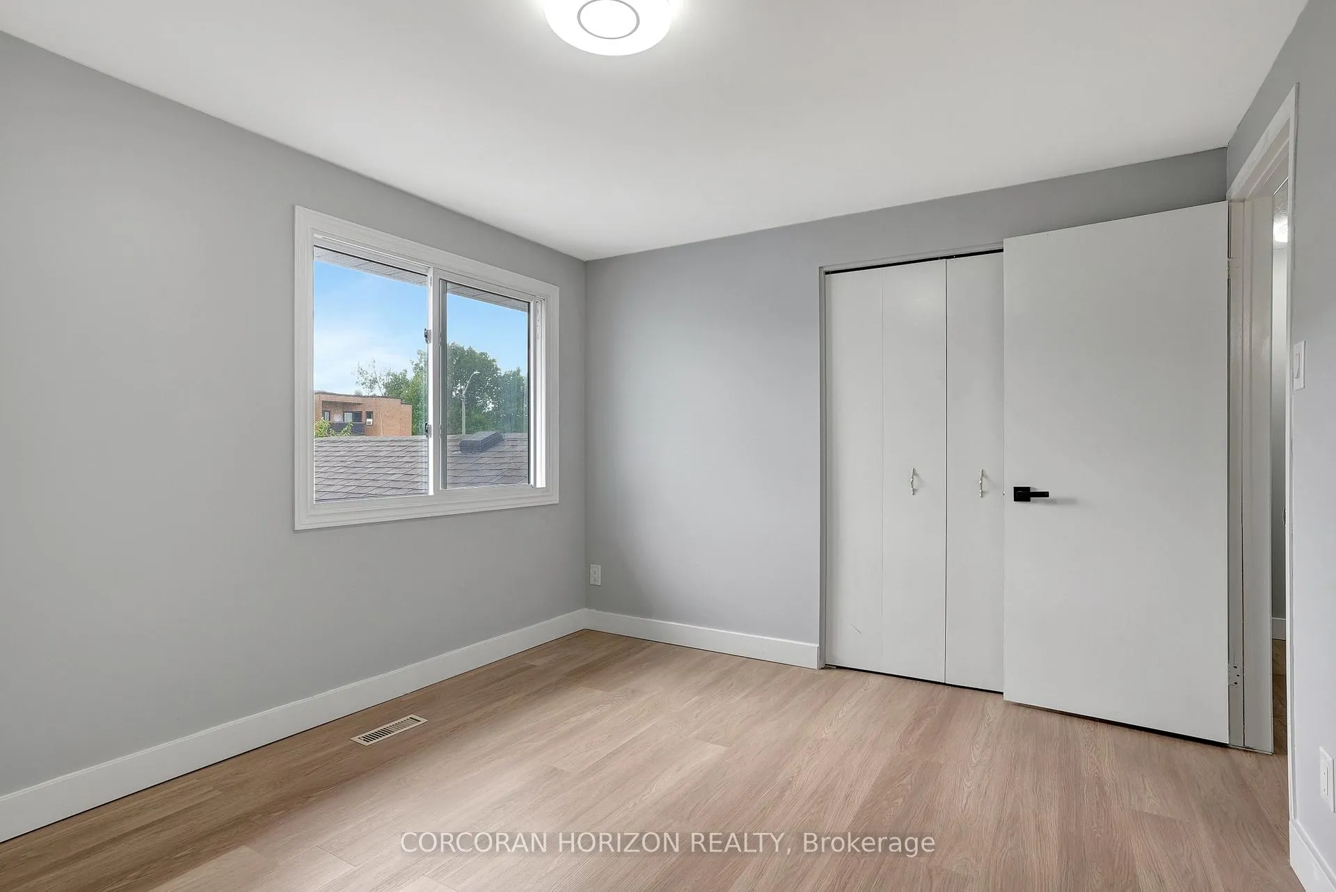 Photo 29 of Unit 4, 405 Kingscourt Drive, Waterloo — HOMEH