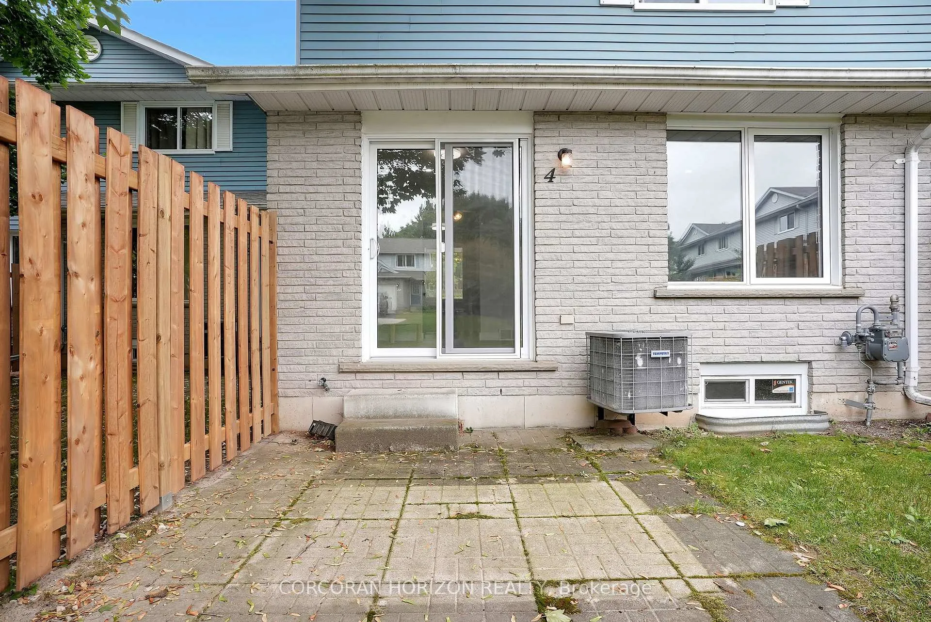 Photo 37 of Unit 4, 405 Kingscourt Drive, Waterloo — HOMEH