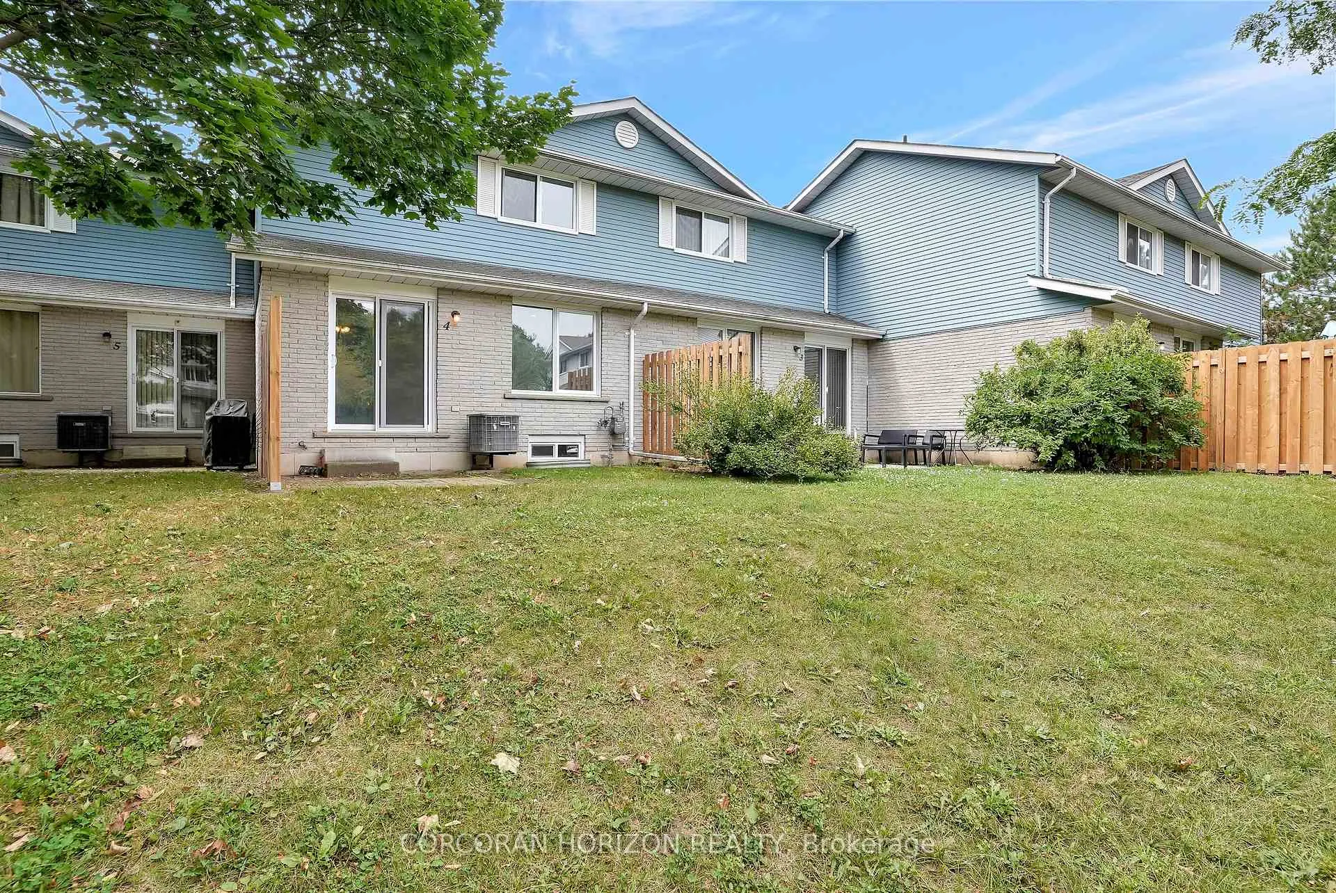 Photo 40 of Unit 4, 405 Kingscourt Drive, Waterloo — HOMEH