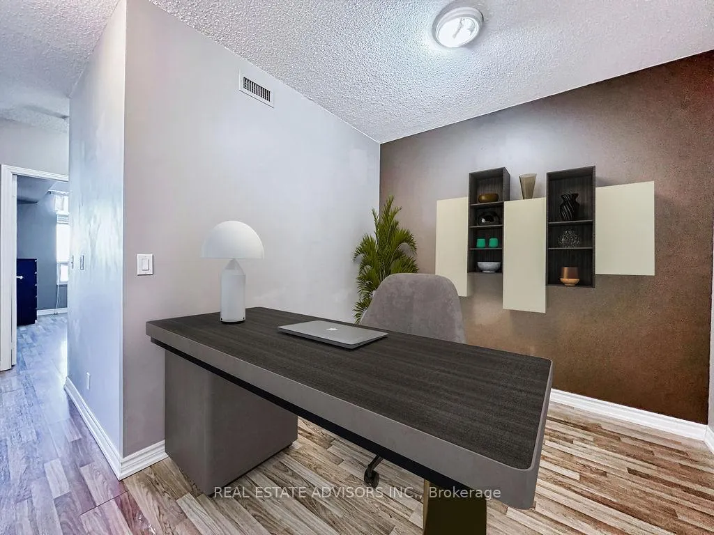 Photo 4 of Unit 1211, 9225 Jane Street, Vaughan, Maple — HOMEH