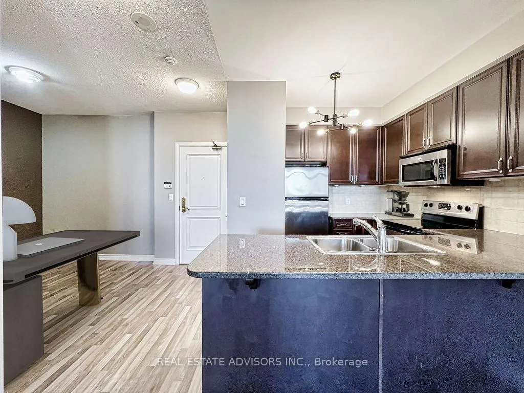 Photo 7 of Unit 1211, 9225 Jane Street, Vaughan, Maple — HOMEH