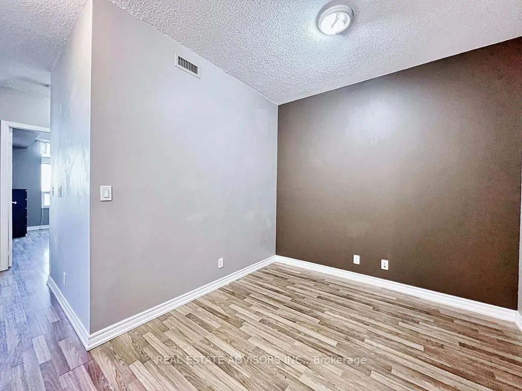 Photo 12 of Unit 1211, 9225 Jane Street, Vaughan, Maple — HOMEH