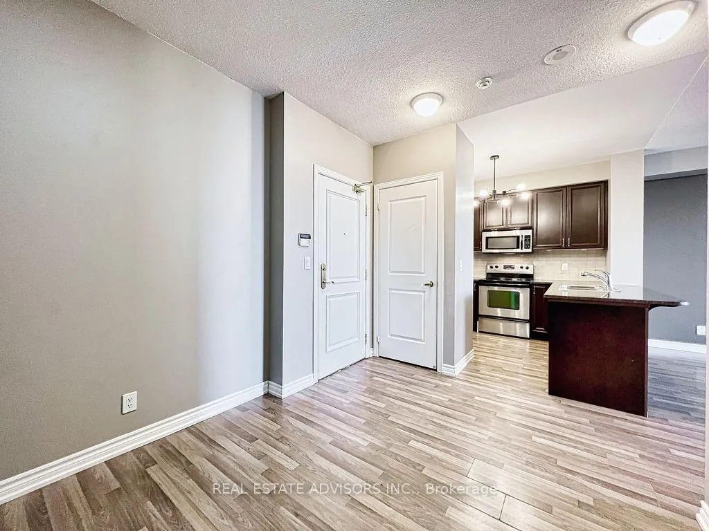 Photo 14 of Unit 1211, 9225 Jane Street, Vaughan, Maple — HOMEH