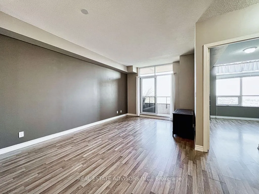 Photo 15 of Unit 1211, 9225 Jane Street, Vaughan, Maple — HOMEH