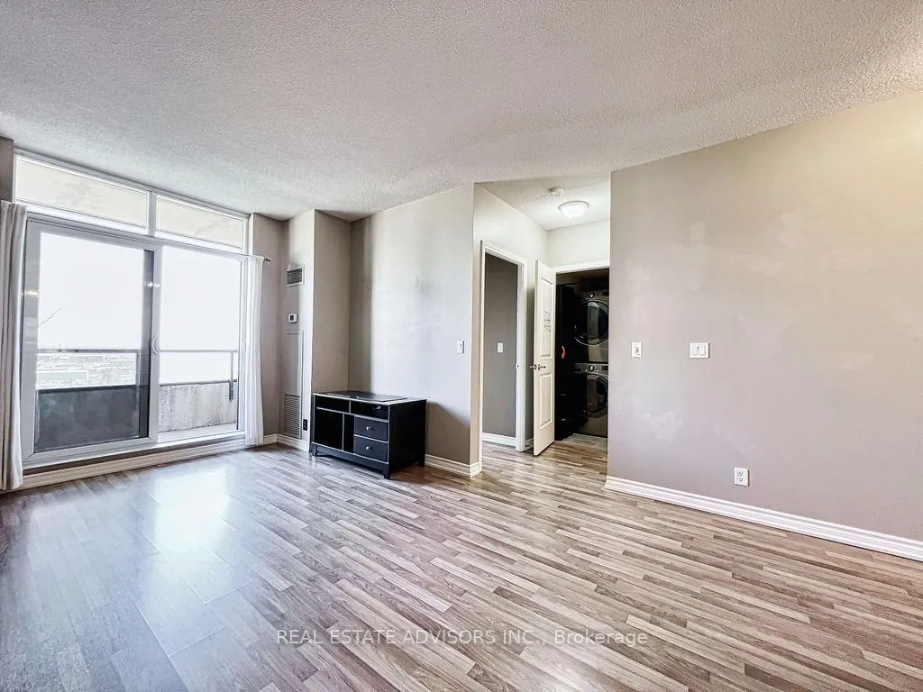 Photo 16 of Unit 1211, 9225 Jane Street, Vaughan, Maple — HOMEH