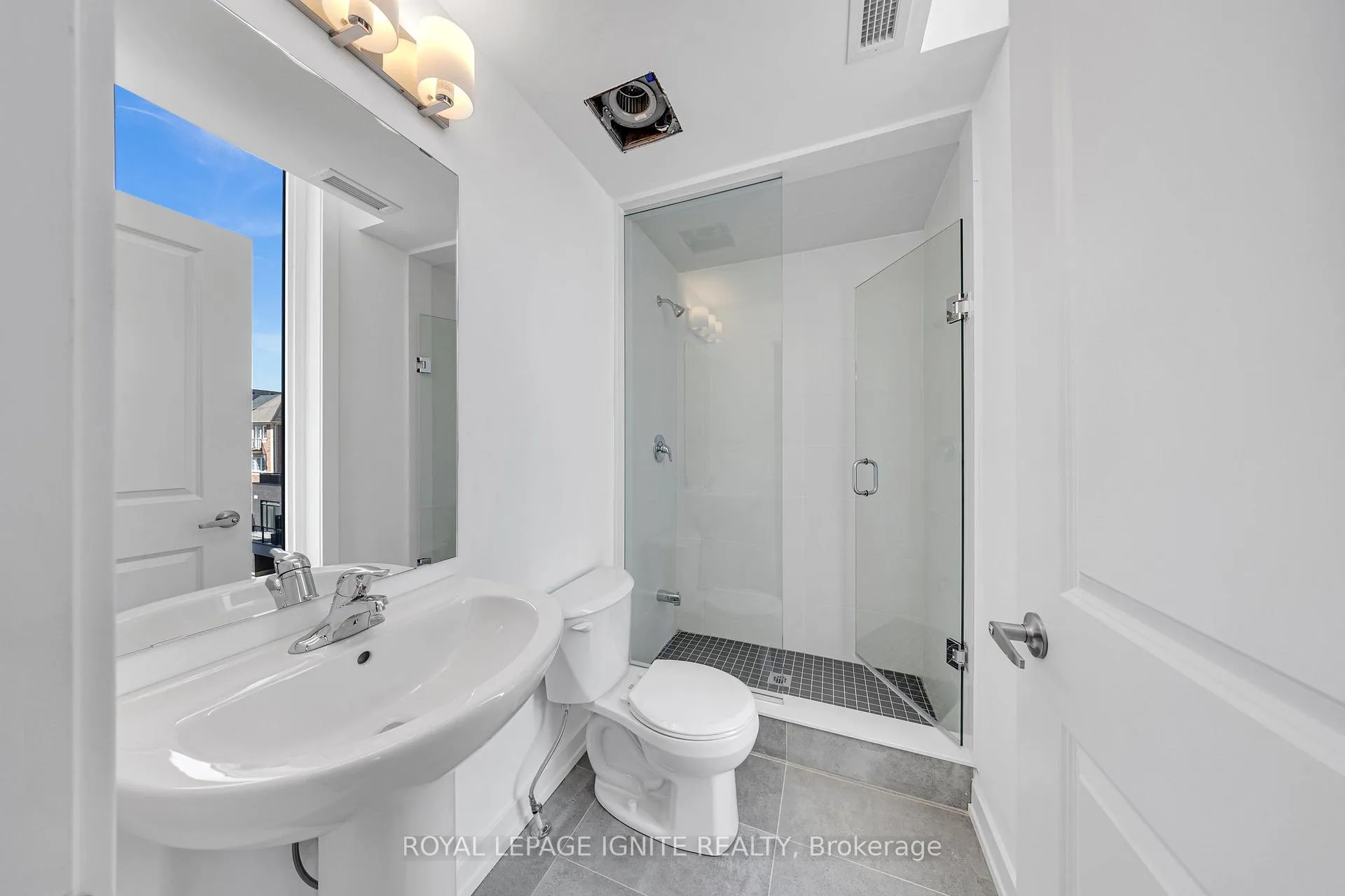 Photo 20 of Unit 14, 188 Angus Drive, Ajax, Central — HOMEH