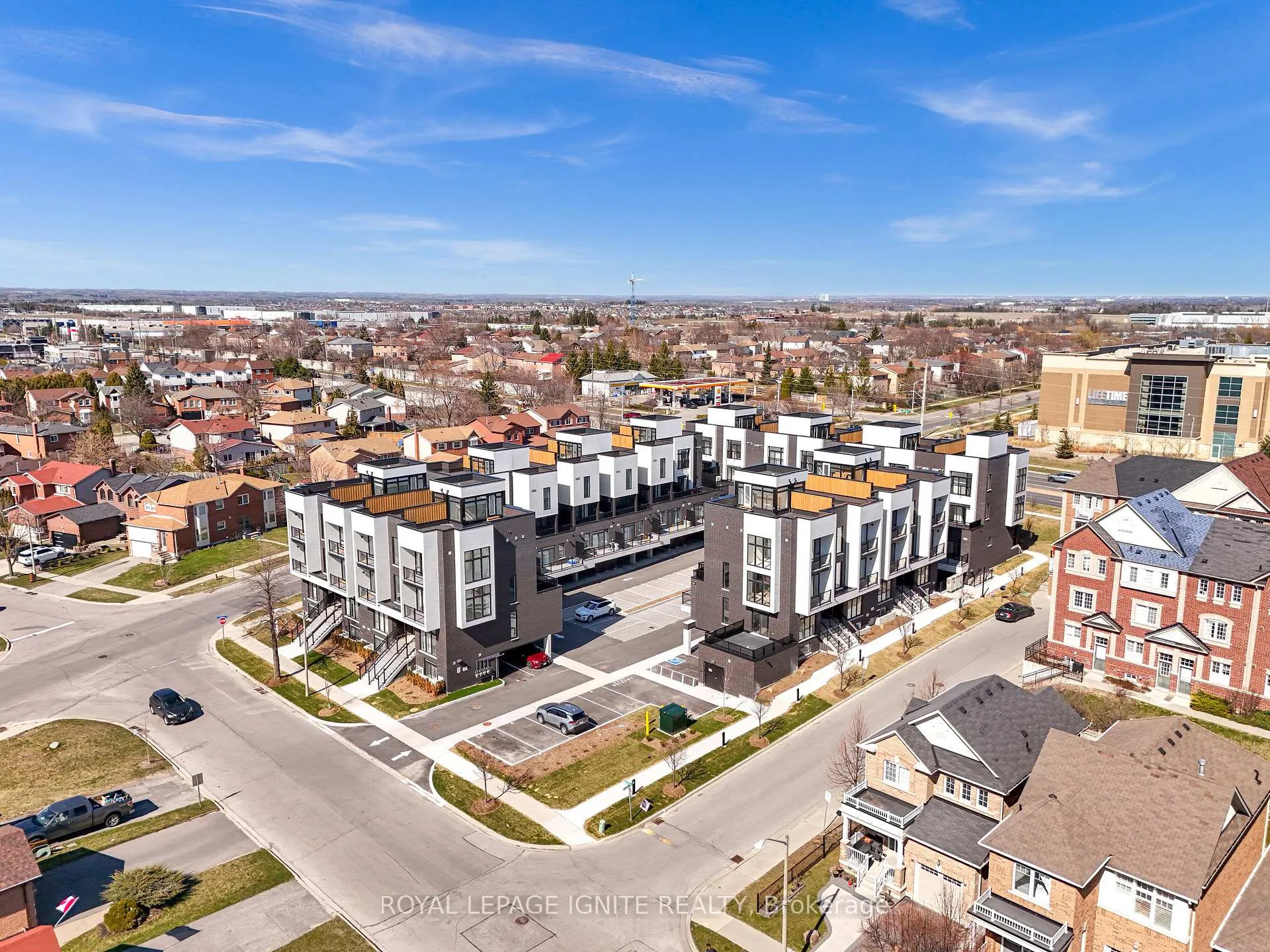 Photo 37 of Unit 14, 188 Angus Drive, Ajax, Central — HOMEH