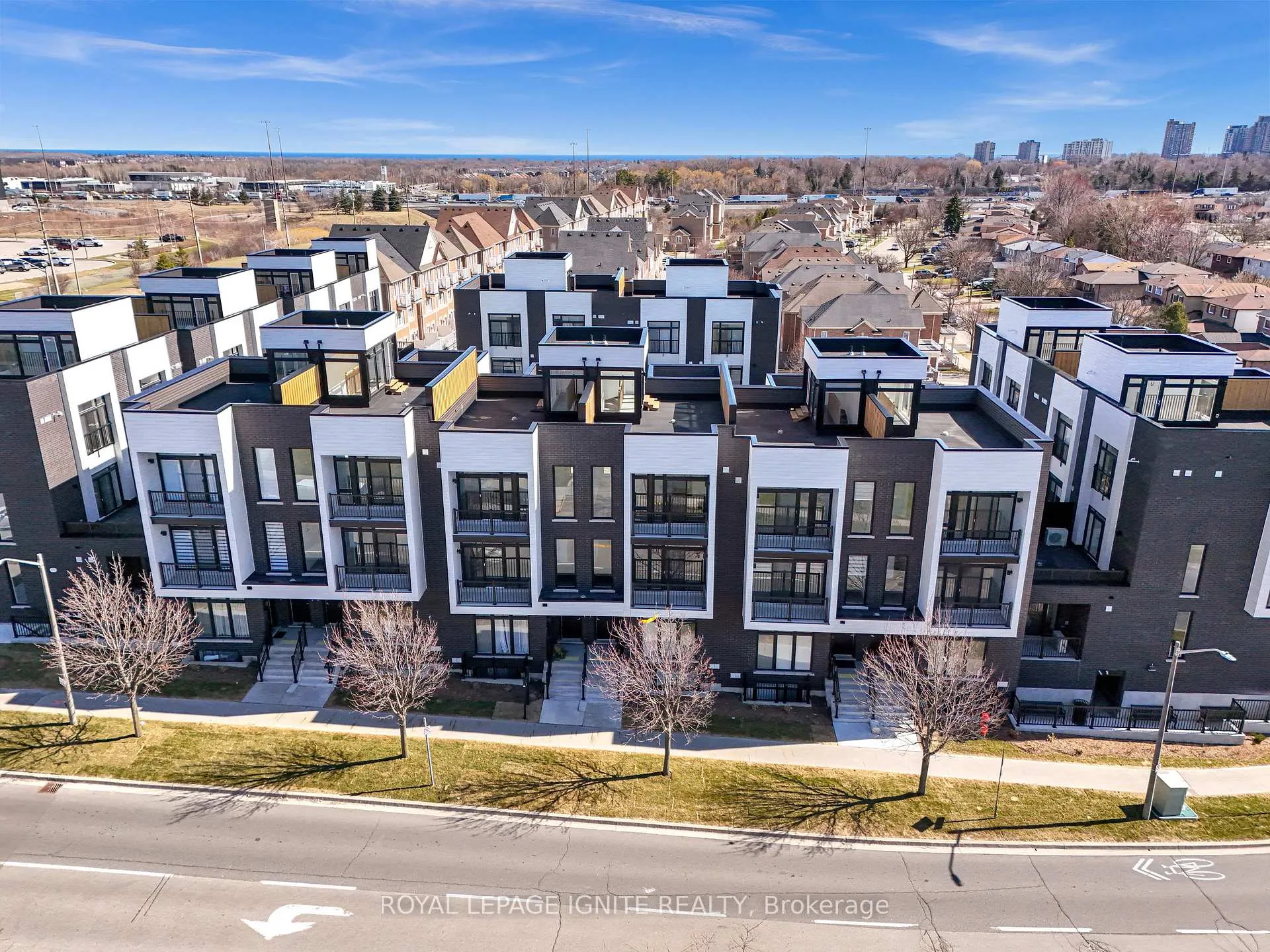 Photo 42 of Unit 14, 188 Angus Drive, Ajax, Central — HOMEH