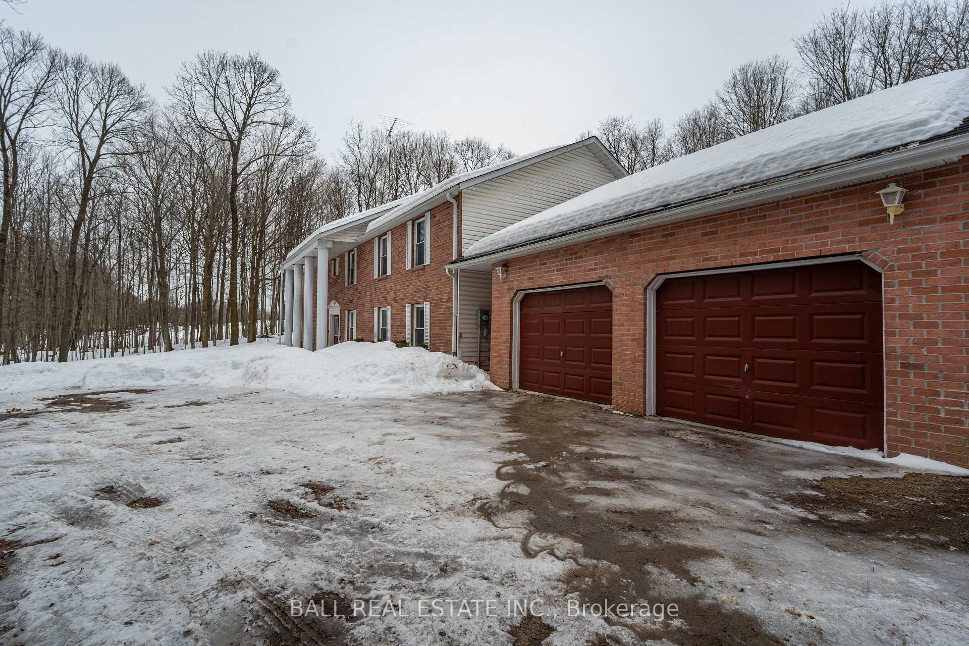 Photo 3 of 537 Highway 7A, Cavan Monaghan, Cavan Twp — HOMEH