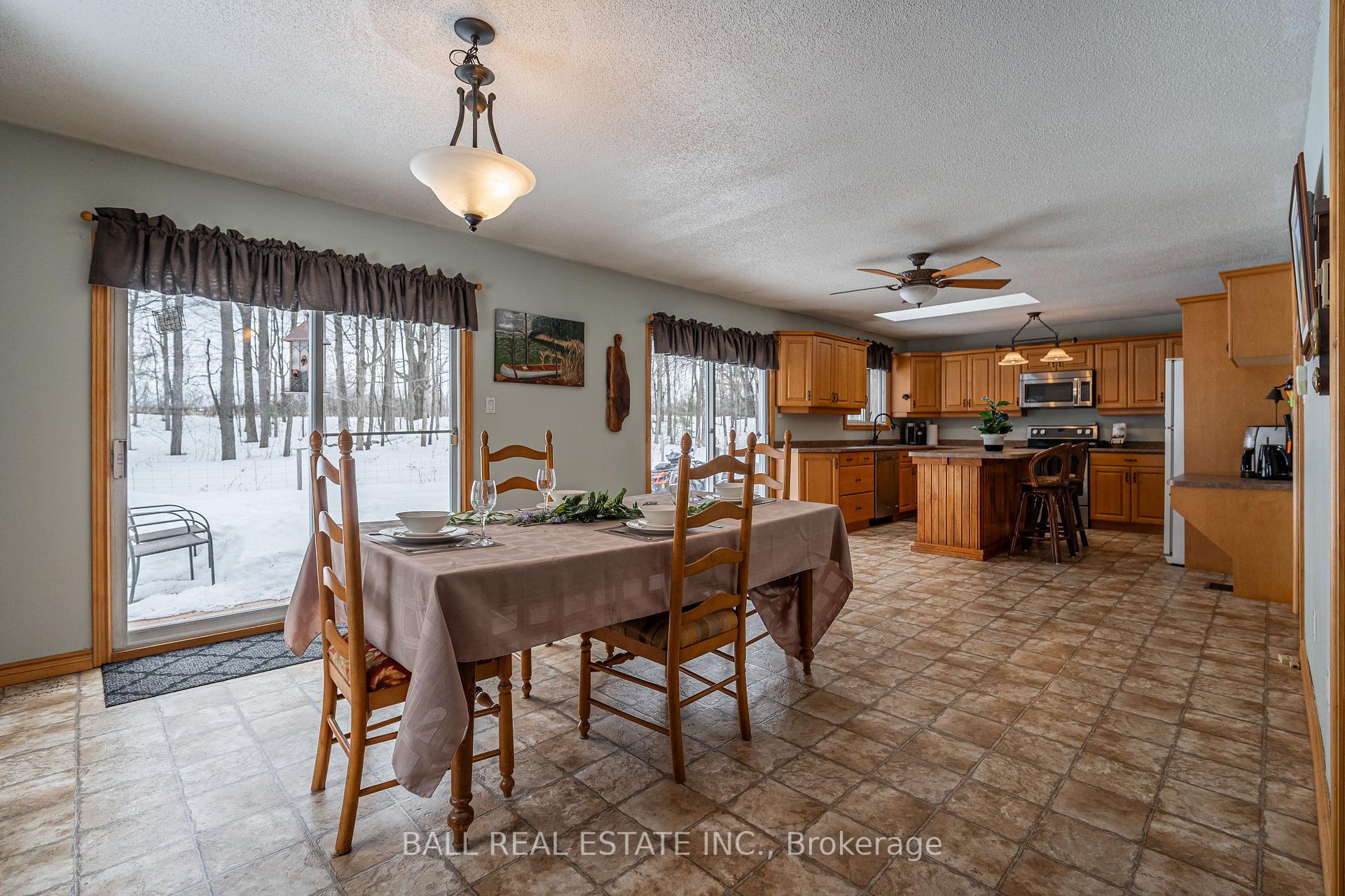 Photo 11 of 537 Highway 7A, Cavan Monaghan, Cavan Twp — HOMEH