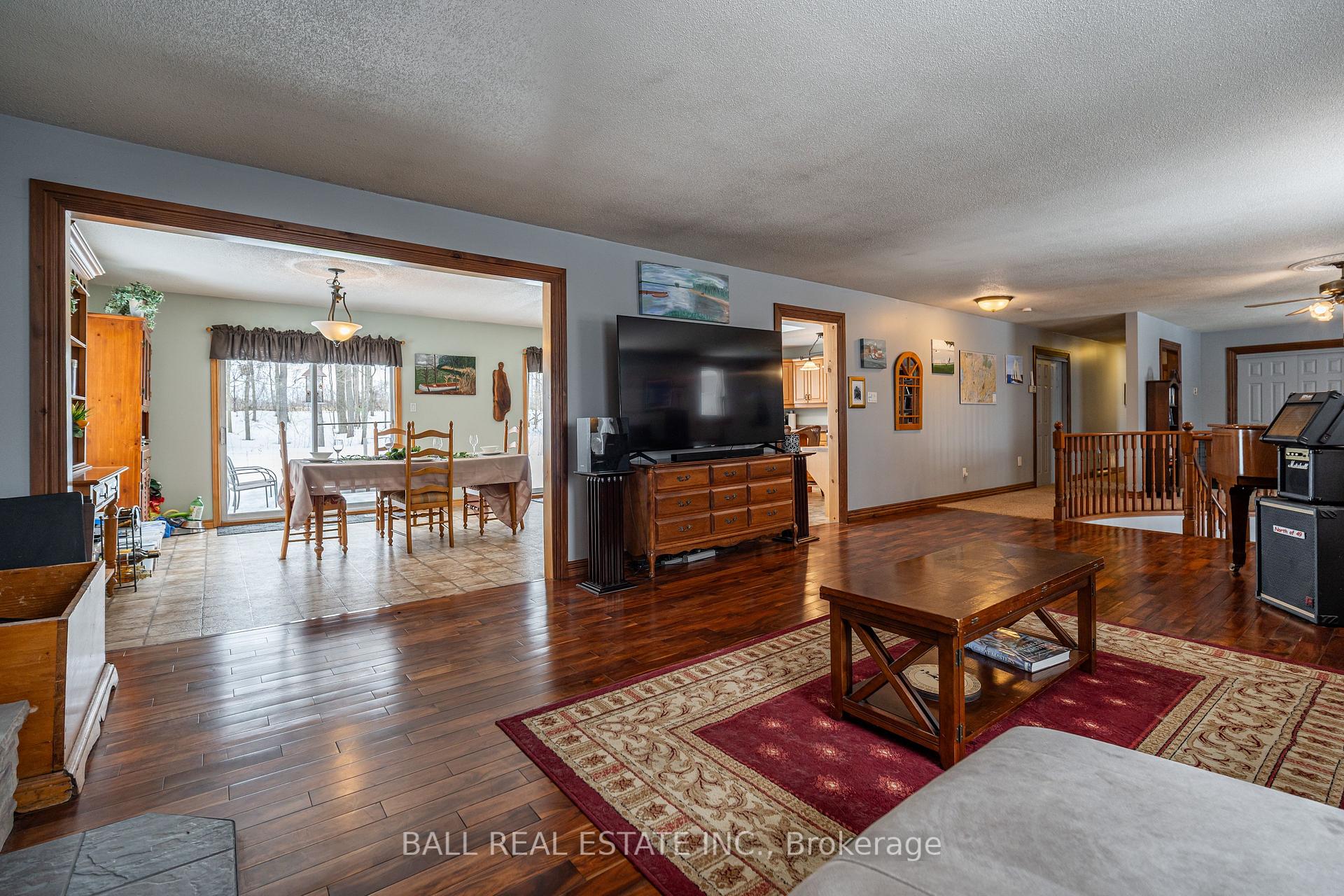 Photo 12 of 537 Highway 7A, Cavan Monaghan, Cavan Twp — HOMEH