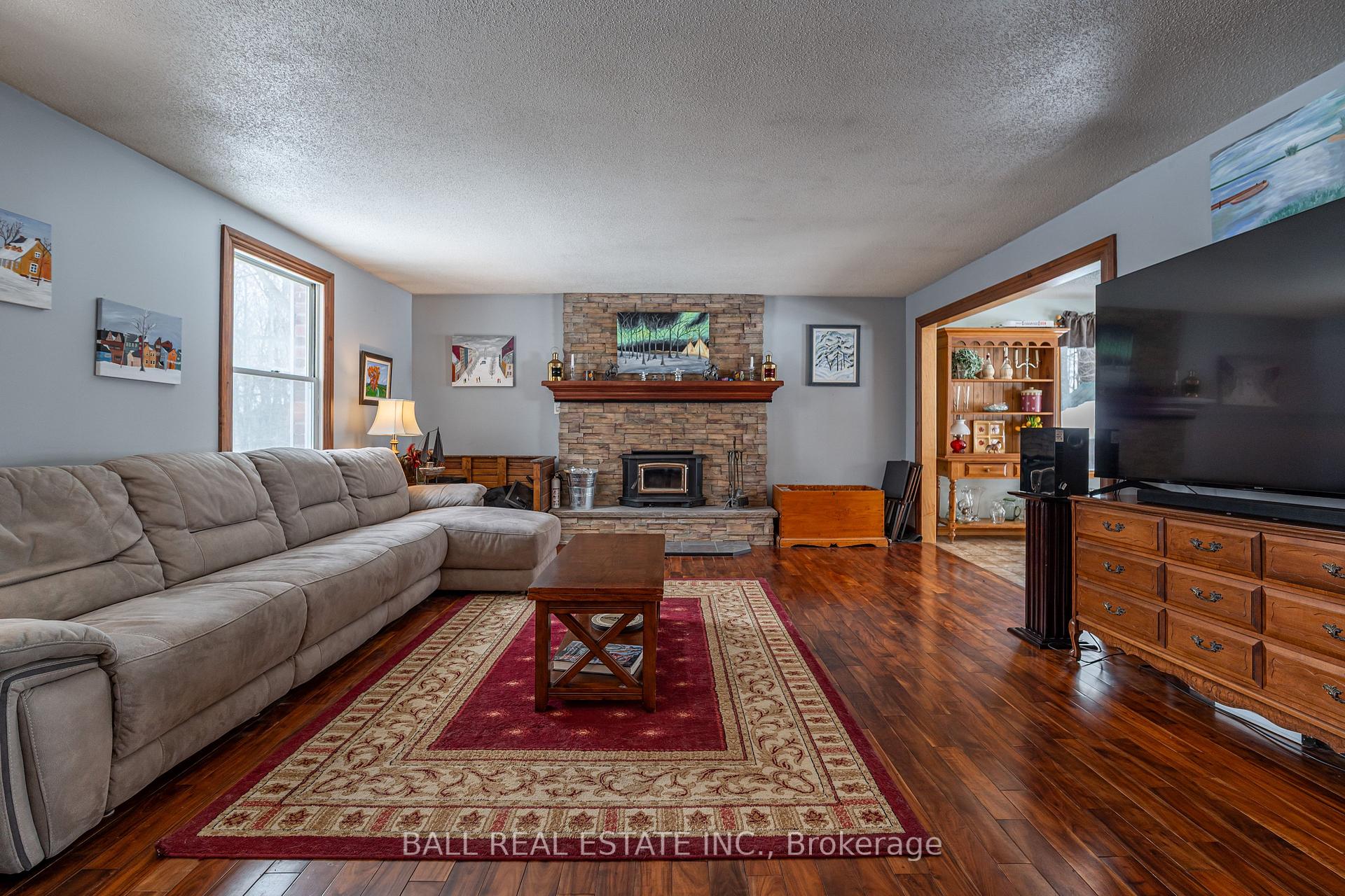 Photo 15 of 537 Highway 7A, Cavan Monaghan, Cavan Twp — HOMEH