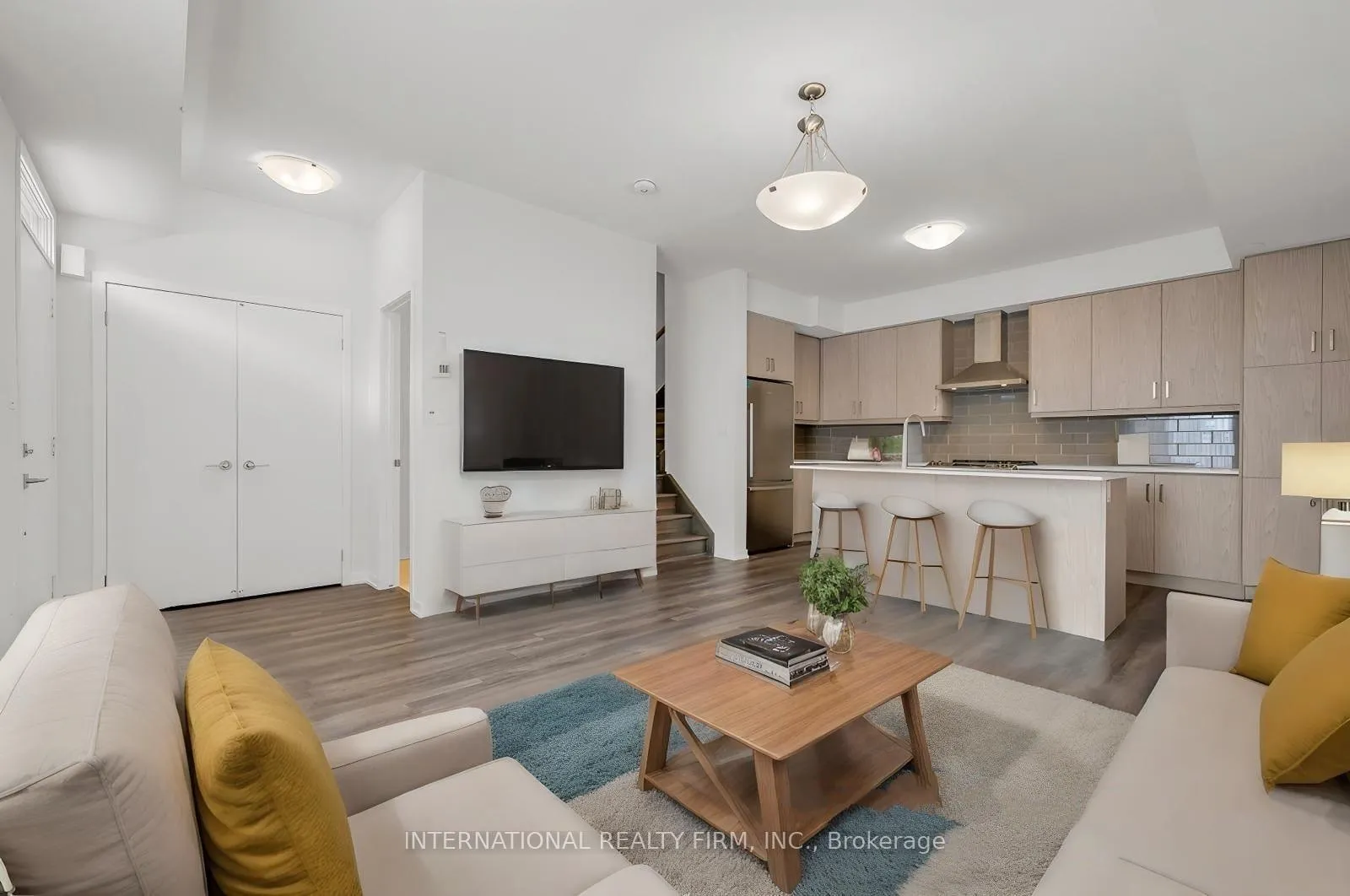 Front of Unit TH 376, 80 Honeycrisp Crescent
