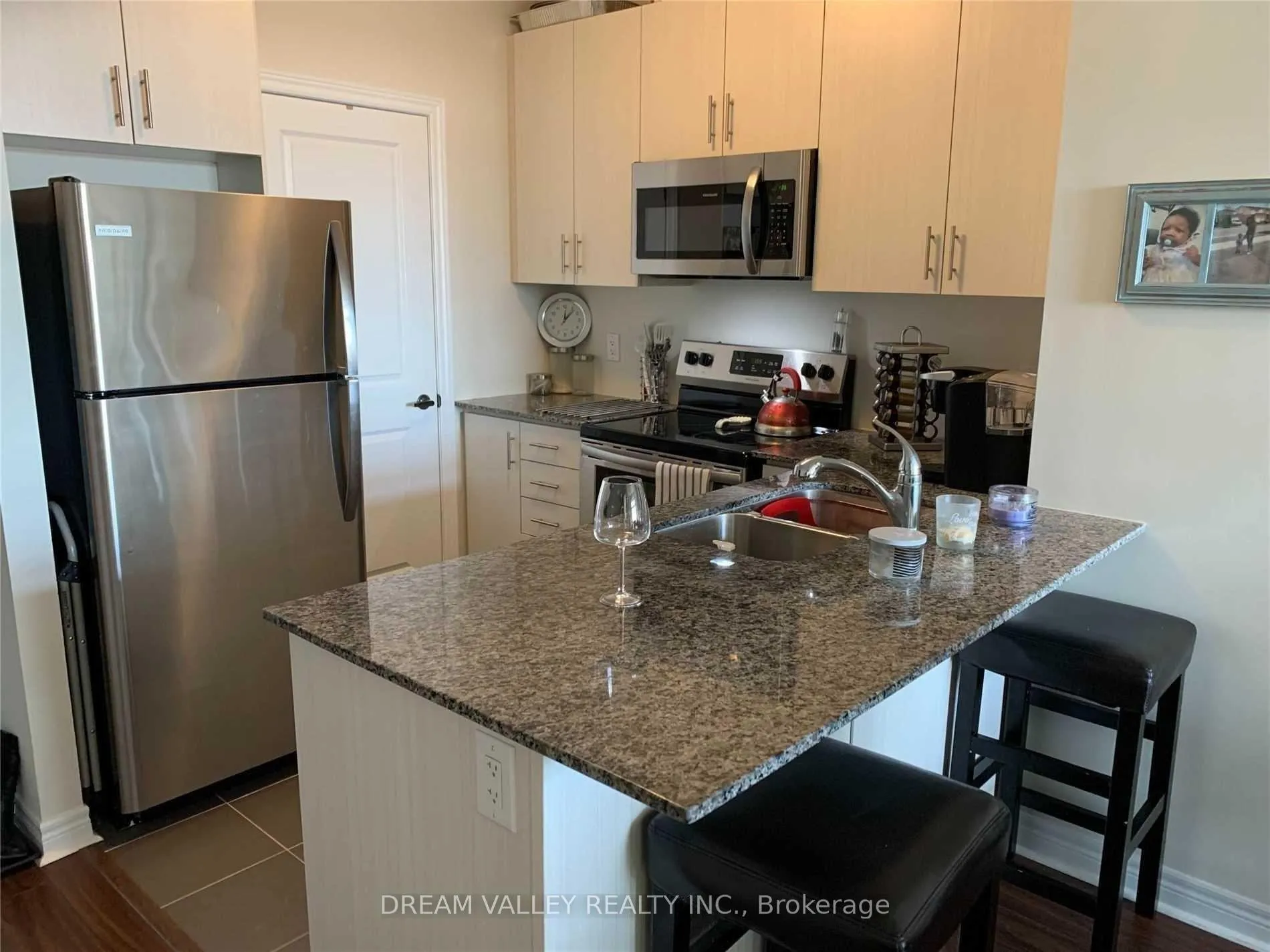 Photo 8 of Unit 712, 7325 Markham Road, Markham, Cedarwood — HOMEH