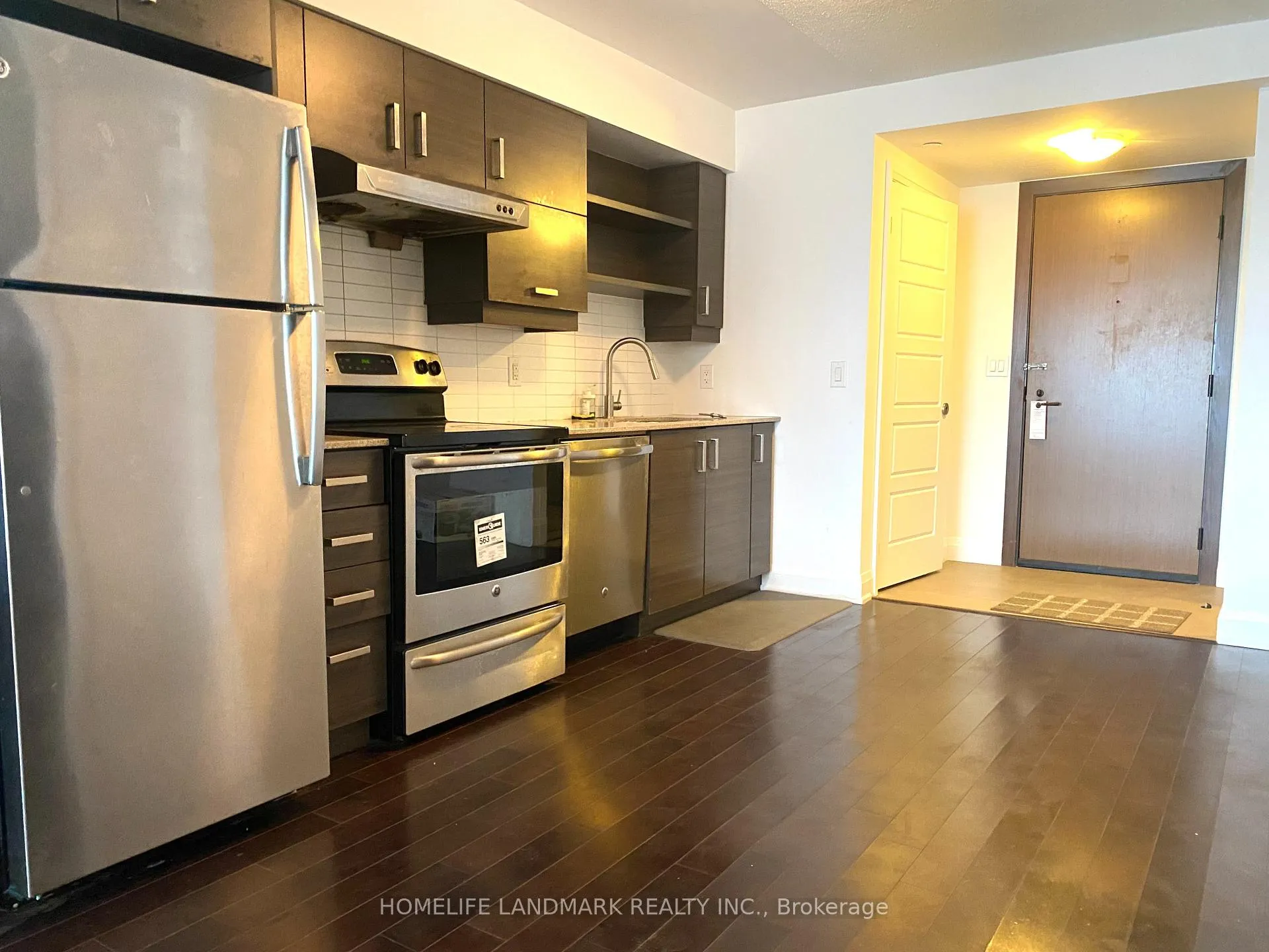 Photo 10 of Unit 1001, 1 Uptown Drive, Markham, Unionville — HOMEH