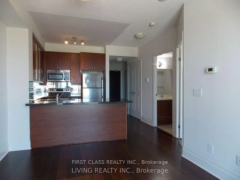Photo 2 of Unit 809, 111 Upper Duke Crescent, Markham, Unionville — HOMEH