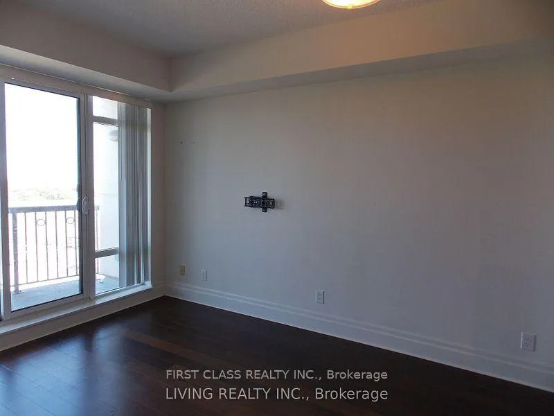 Photo 5 of Unit 809, 111 Upper Duke Crescent, Markham, Unionville — HOMEH