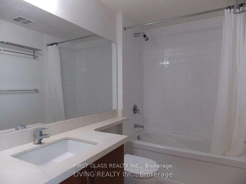 Photo 6 of Unit 809, 111 Upper Duke Crescent, Markham, Unionville — HOMEH