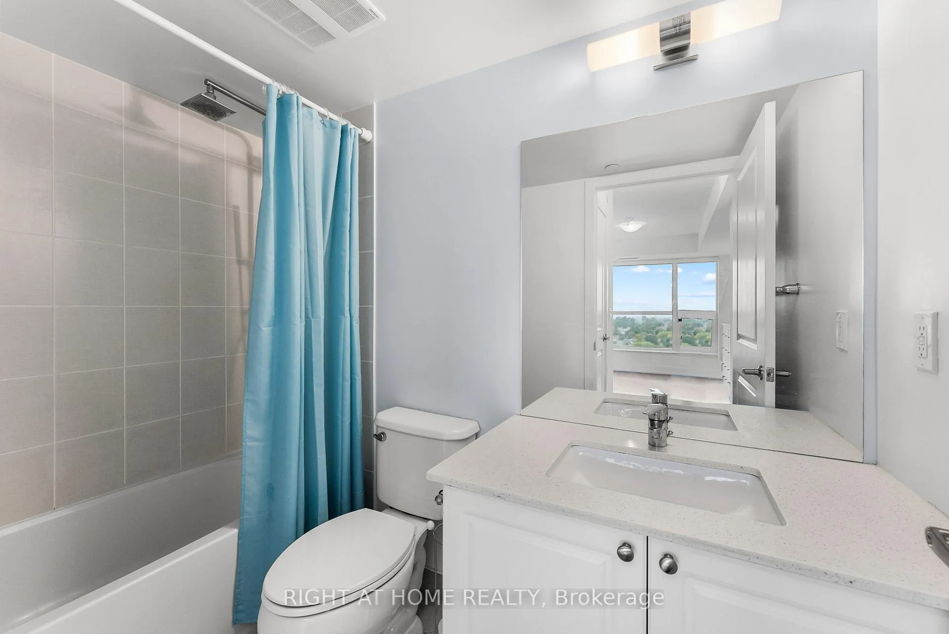 Photo 12 of Unit 1504, 1255 Bayly Street, Pickering, Bay Ridges — HOMEH