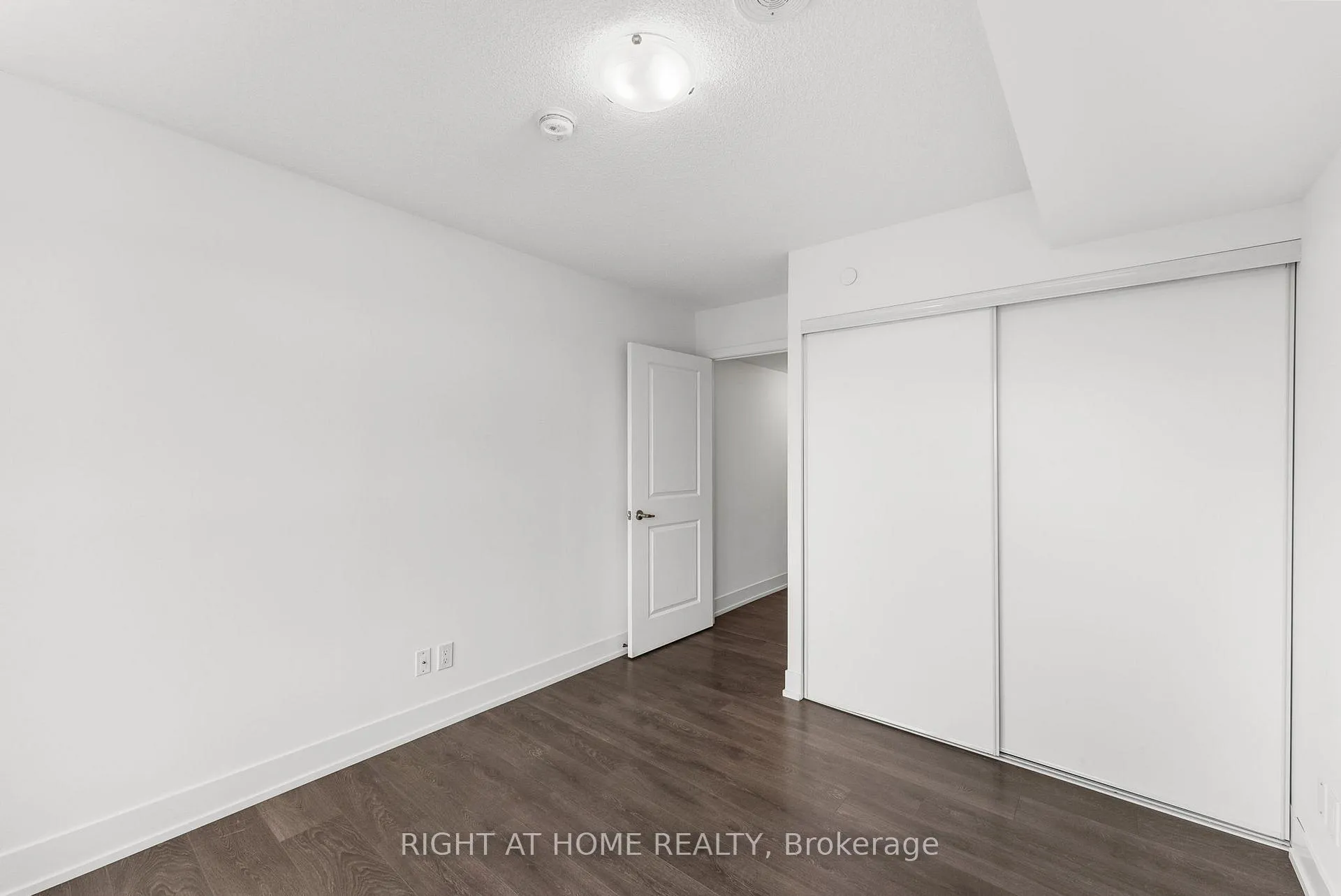 Photo 20 of Unit 1504, 1255 Bayly Street, Pickering, Bay Ridges — HOMEH