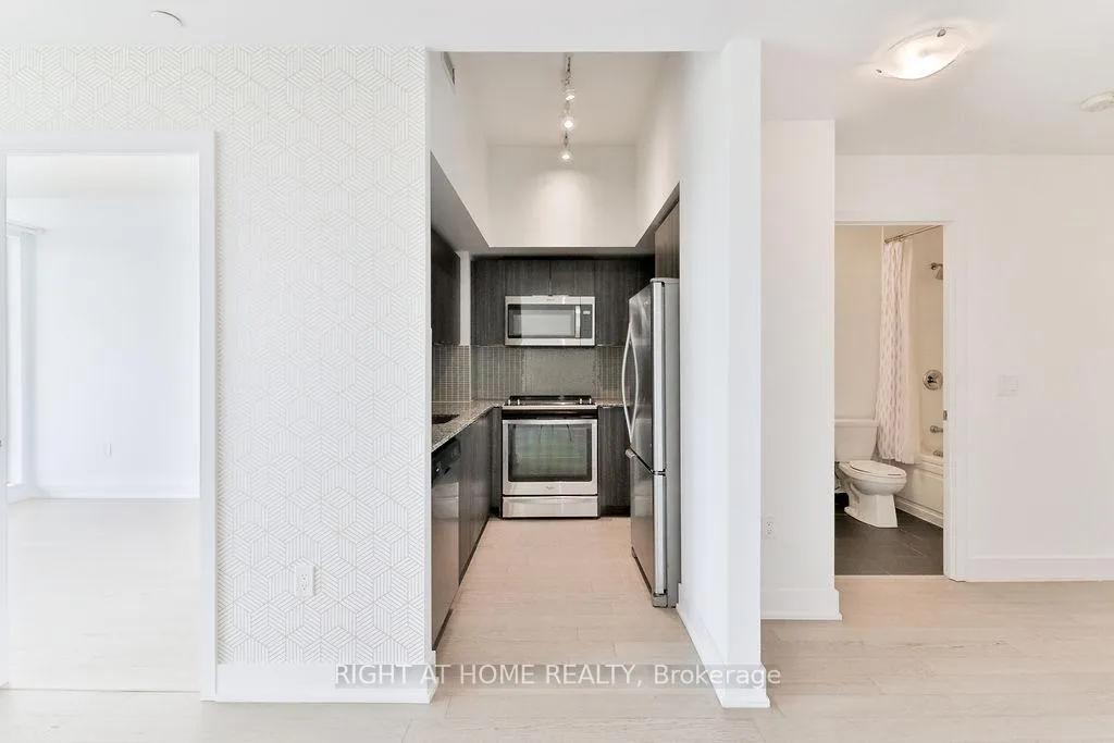 Photo 10 of Unit 236, 30 Shore Breeze Drive, Etobicoke, Mimico — HOMEH