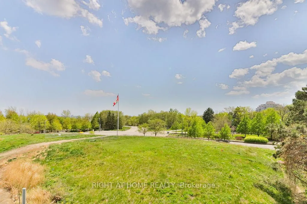 Photo 17 of Unit 236, 30 Shore Breeze Drive, Etobicoke, Mimico — HOMEH