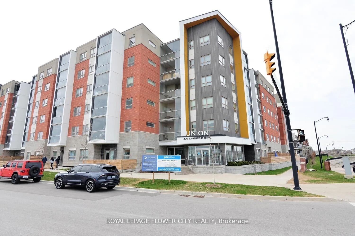 Front of Unit 307, 200 Lagerfeld Drive