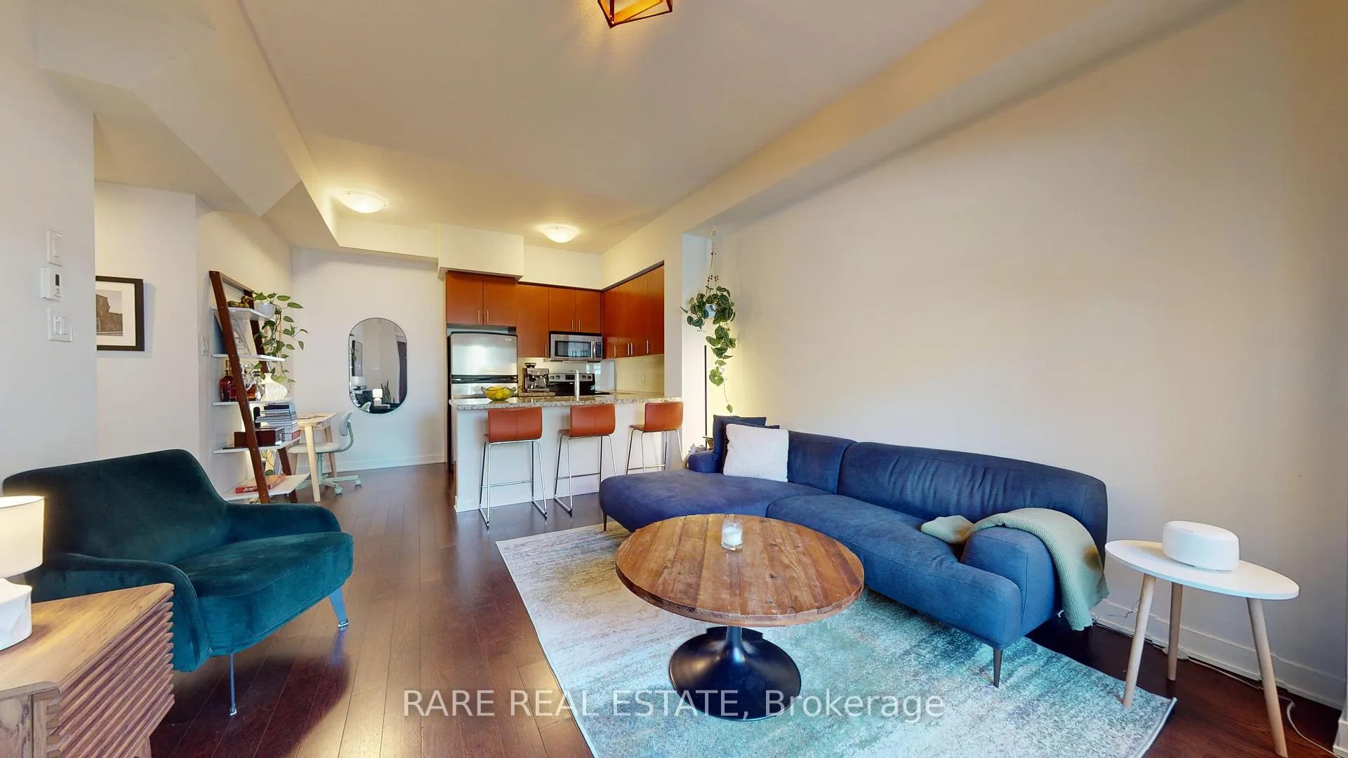 Photo 4 of 31 Oak Street, Toronto, Regent Park — HOMEH