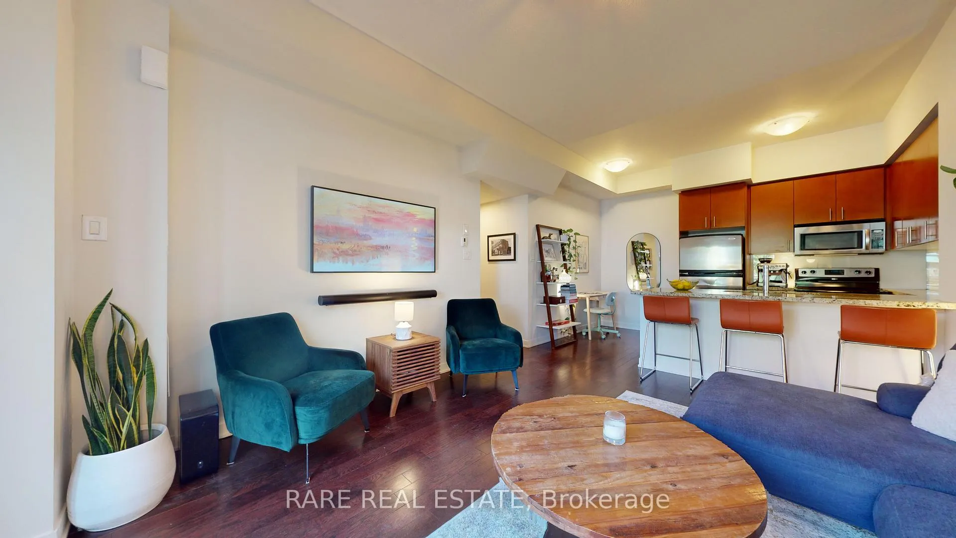 Photo 5 of 31 Oak Street, Toronto, Regent Park — HOMEH