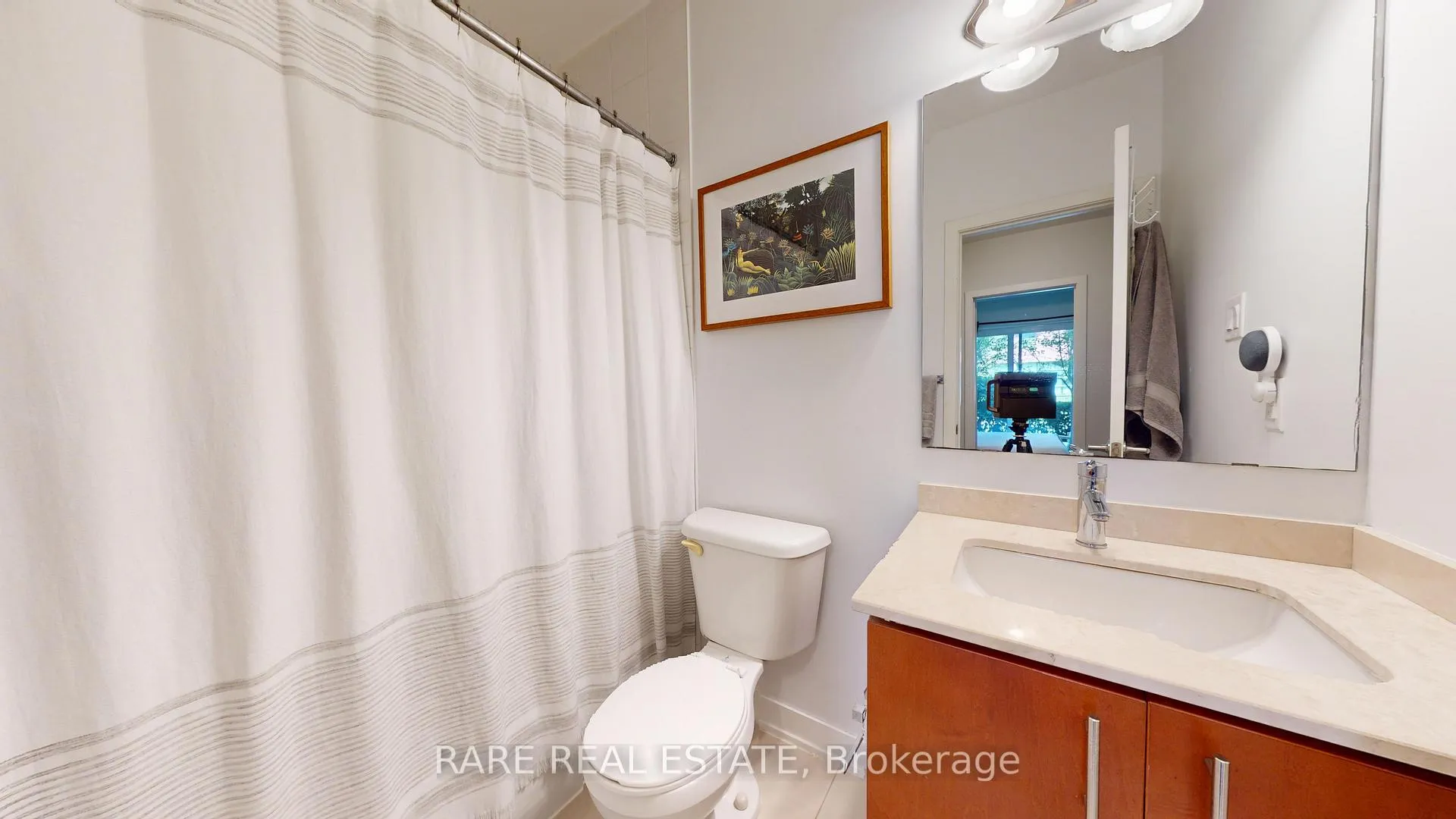 Photo 16 of 31 Oak Street, Toronto, Regent Park — HOMEH