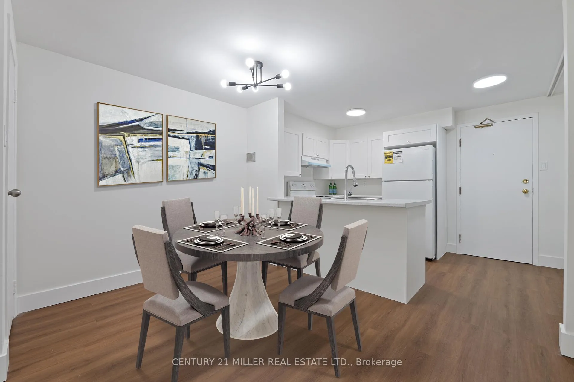 Photo 6 of 41 Valleyview Road, Kitchener, Laurentian Hills — HOMEH