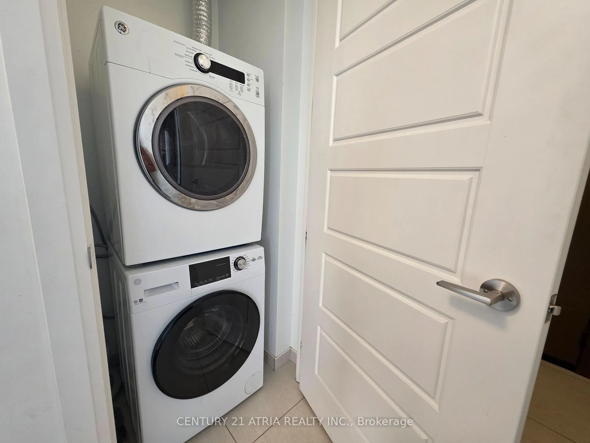 Photo 14 of Unit PH1, 8200 Birchmount Road, Markham, Unionville — HOMEH