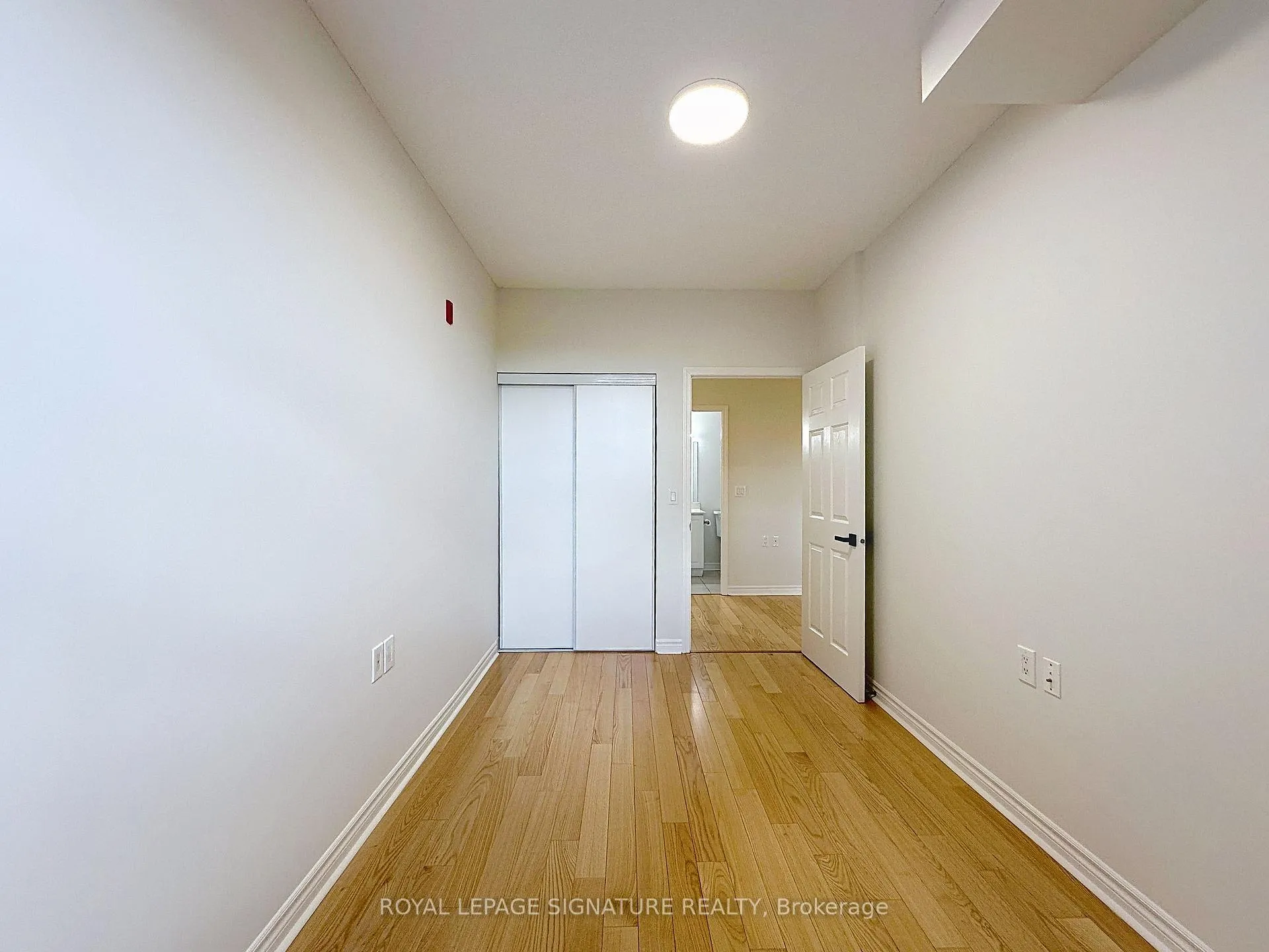 Photo 24 of Unit 210, 15450 Yonge Street, Aurora, Aurora Village — HOMEH