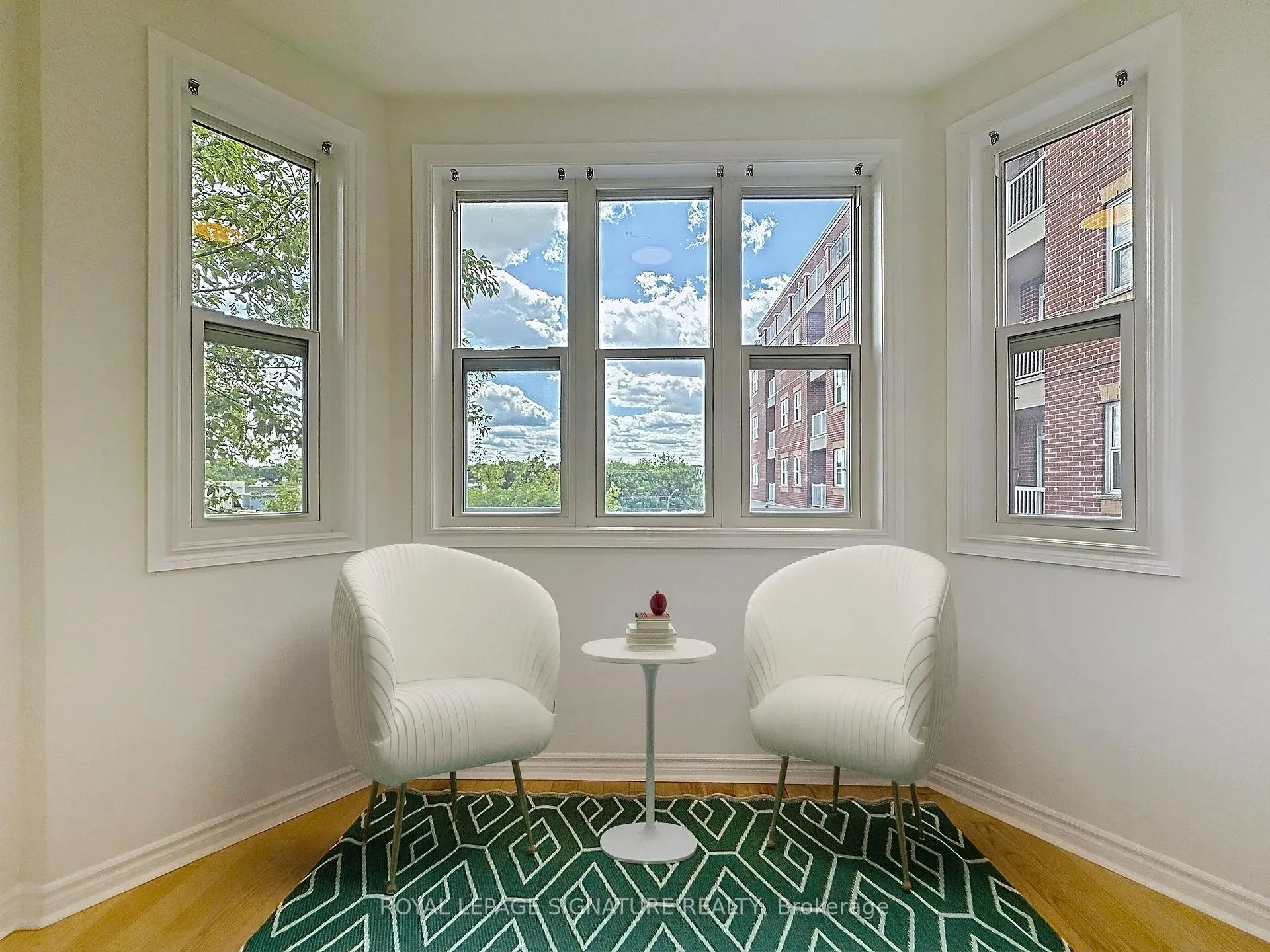 Photo 28 of Unit 210, 15450 Yonge Street, Aurora, Aurora Village — HOMEH