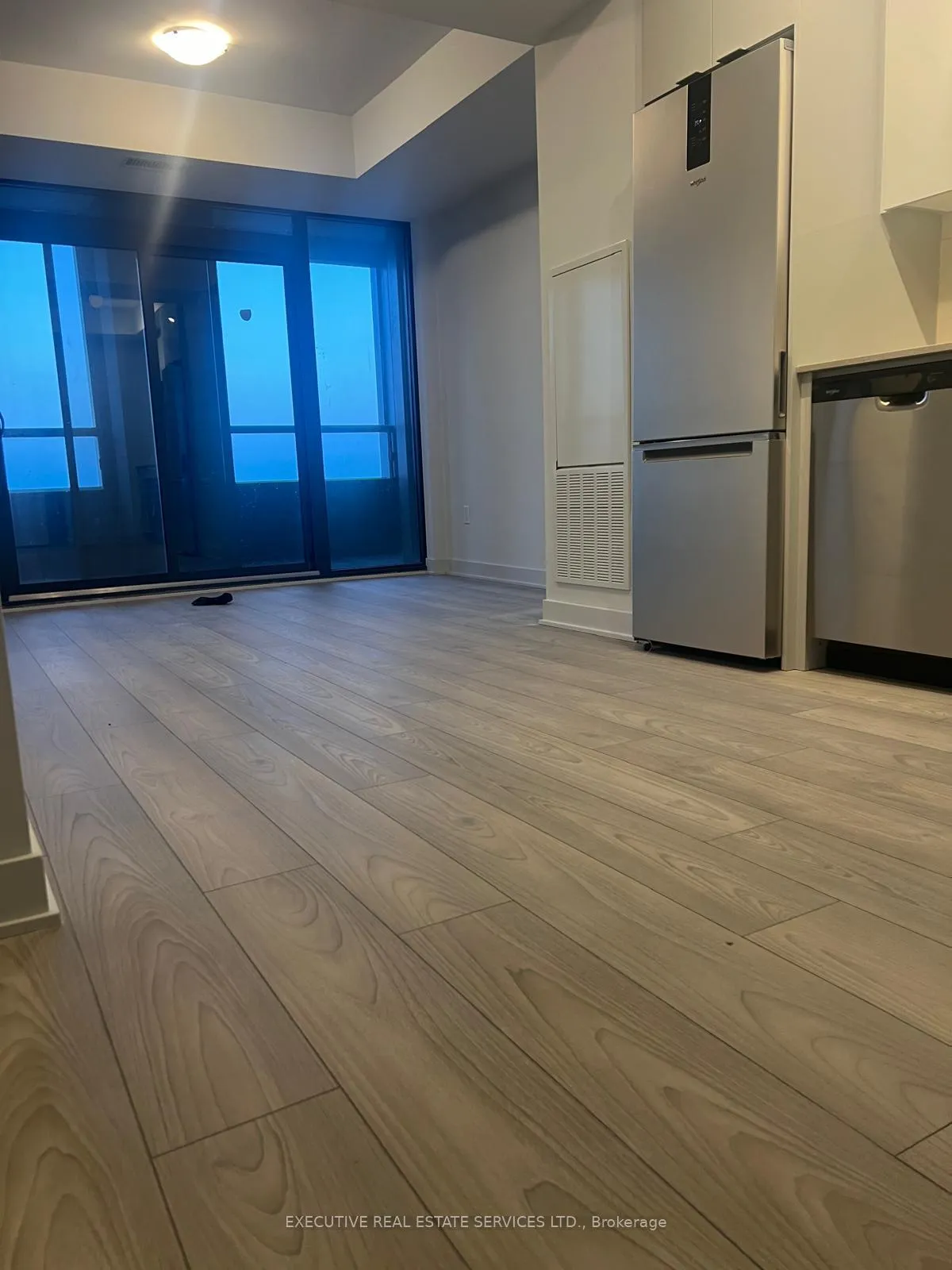 Photo 6 of Unit 4803, 2920 Highway 7 Road E, Vaughan, Concord — HOMEH