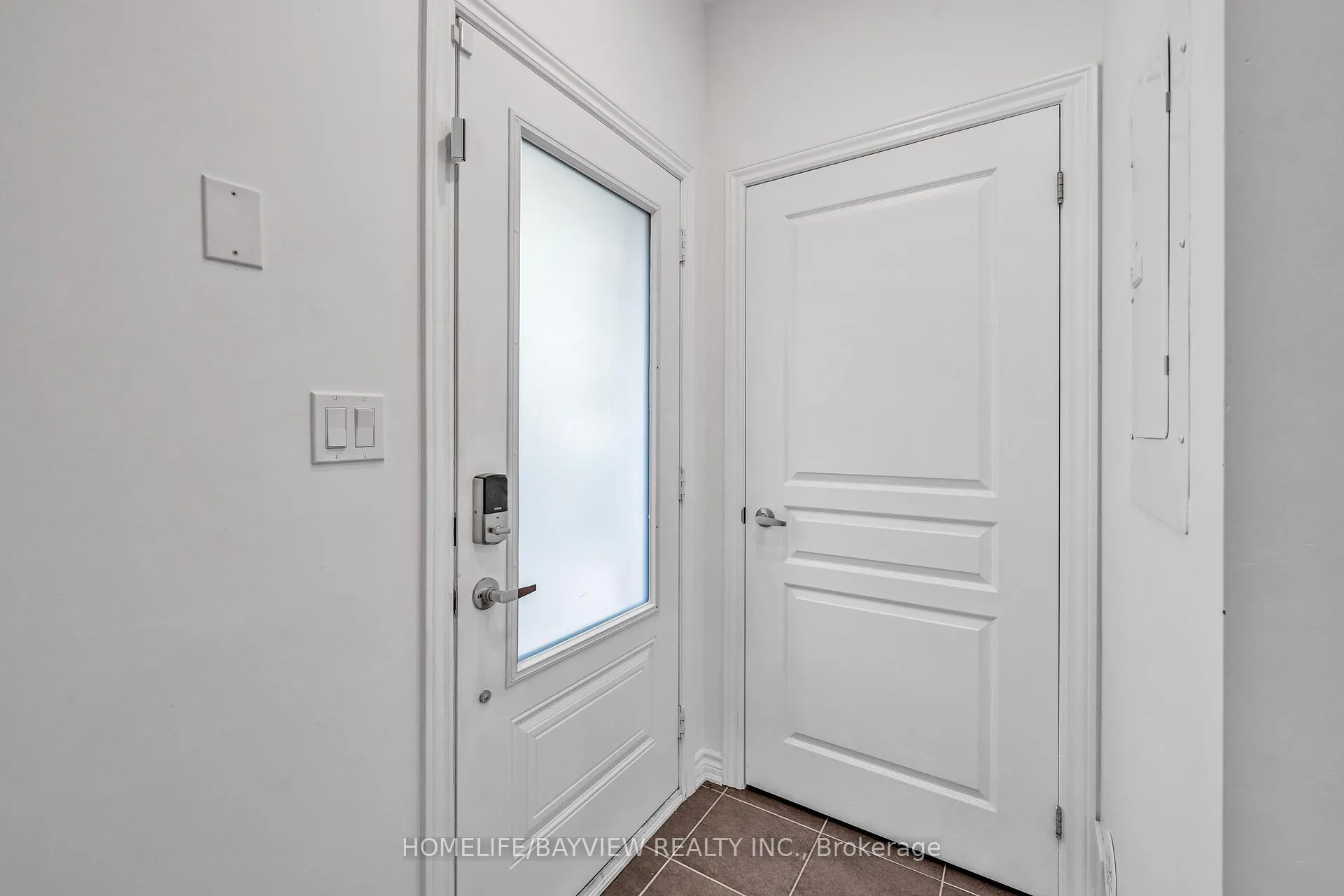 Photo 5 of Unit 56, 636 Evans Avenue, Etobicoke, Alderwood — HOMEH