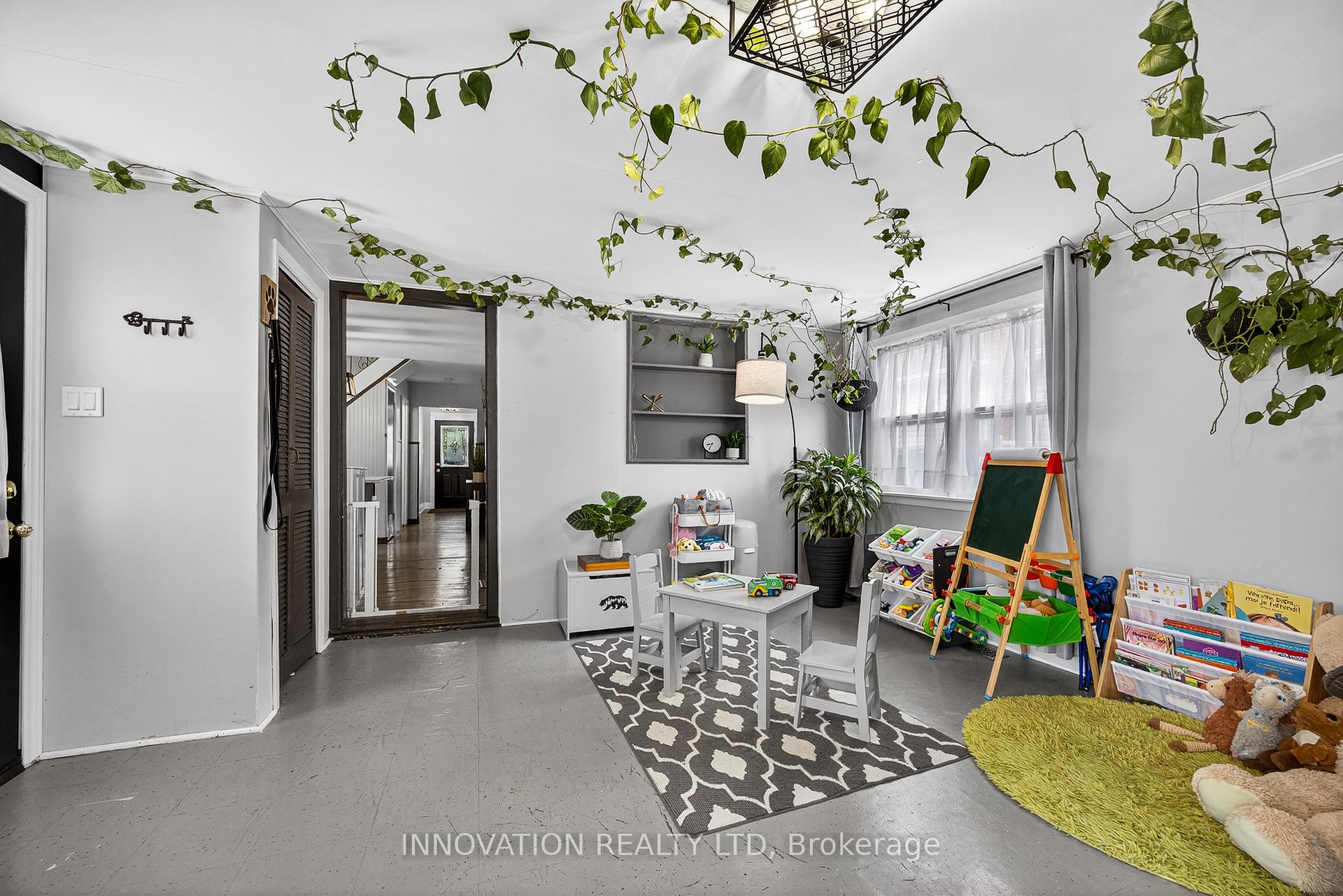 Photo 24 of 166 7th Street E, Cornwall — HOMEH