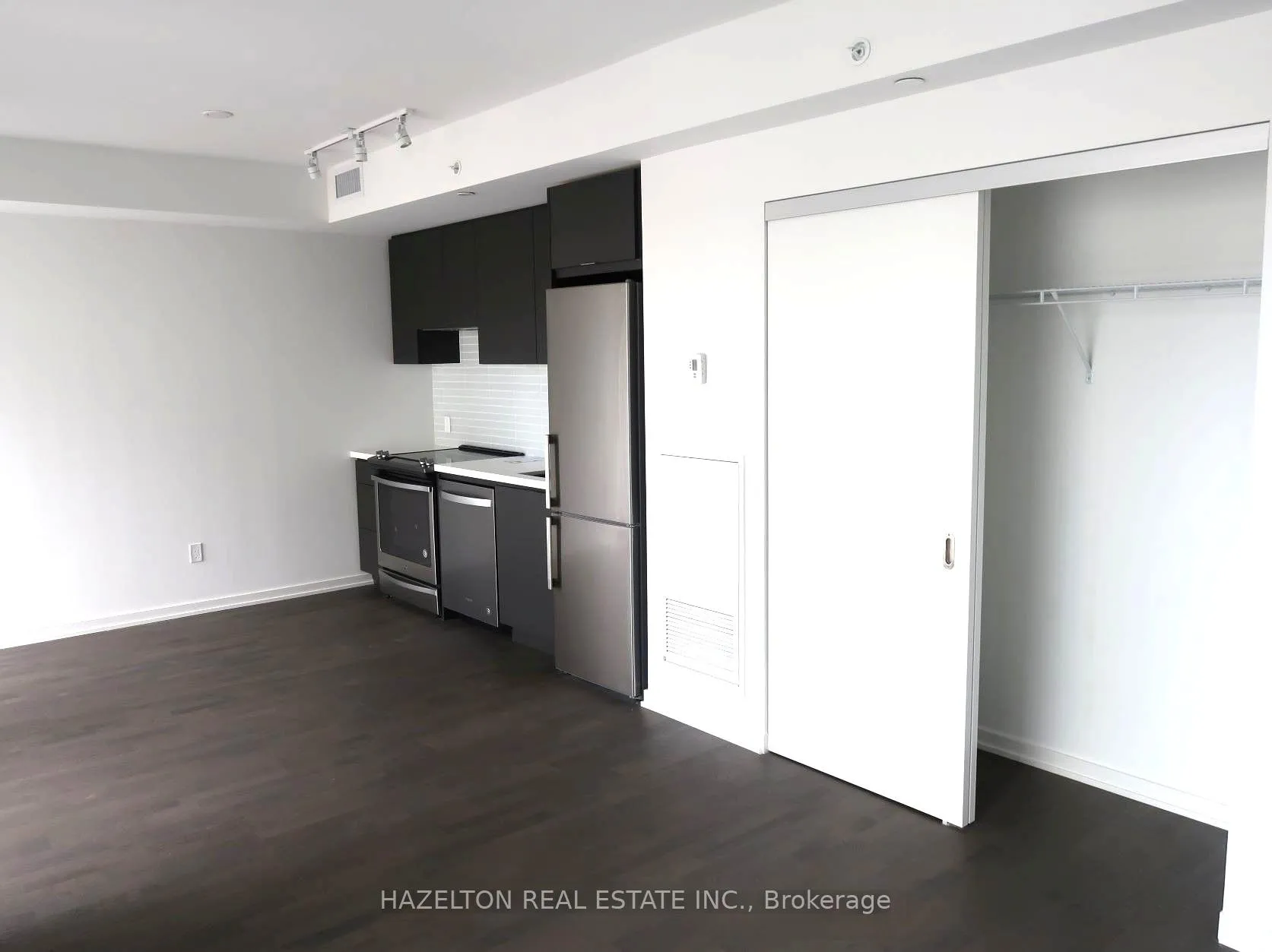 Photo 13 of Unit 812, 60 Colborne Street, Toronto, Church-Yonge Corridor — HOMEH